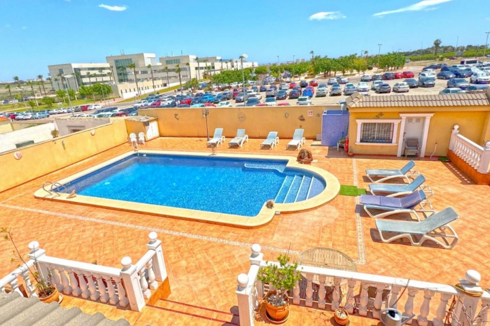 Reventa - Villa -
Torrevieja - Los Balcones
