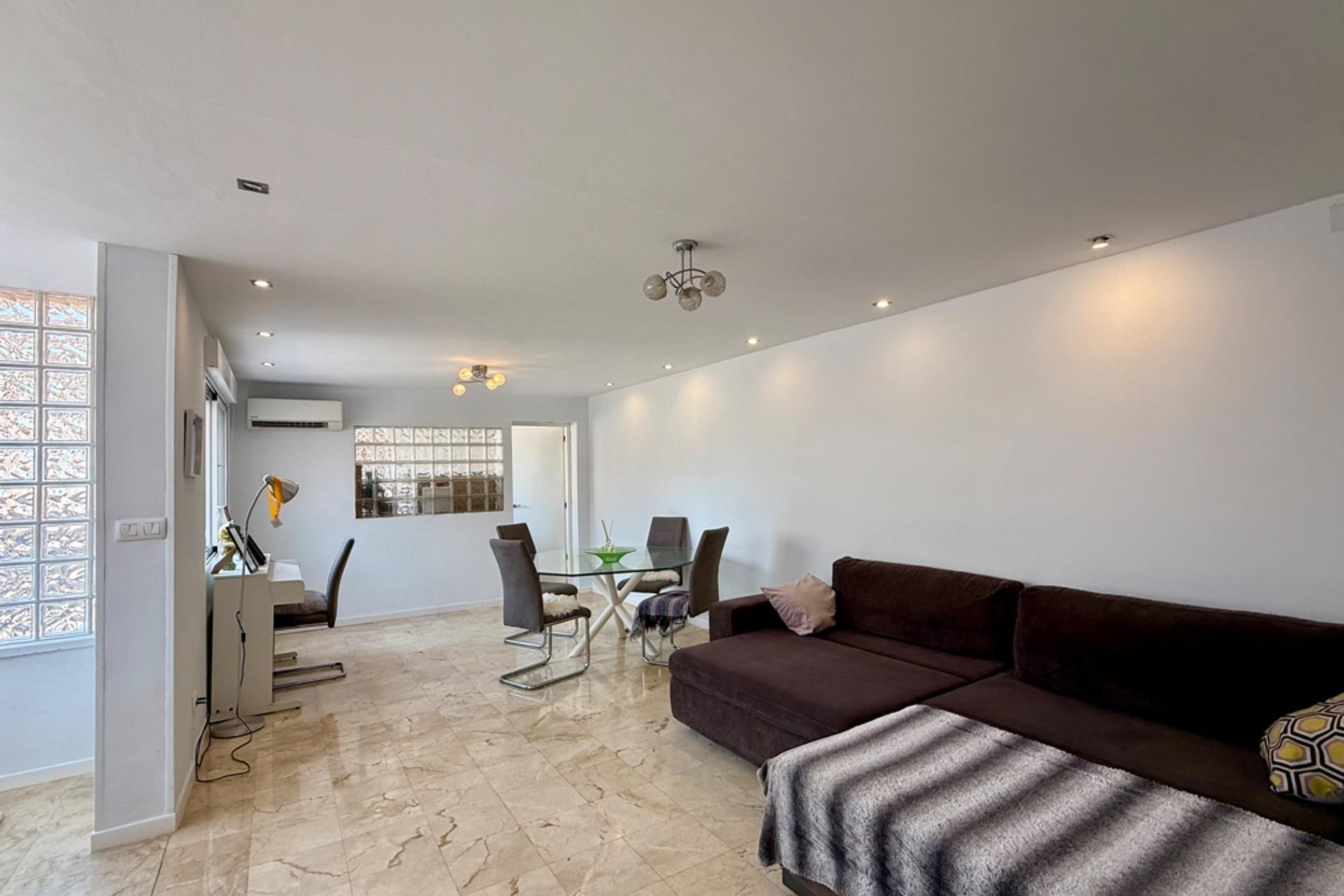 Reventa - Villa -
Torrevieja - Los Frutales