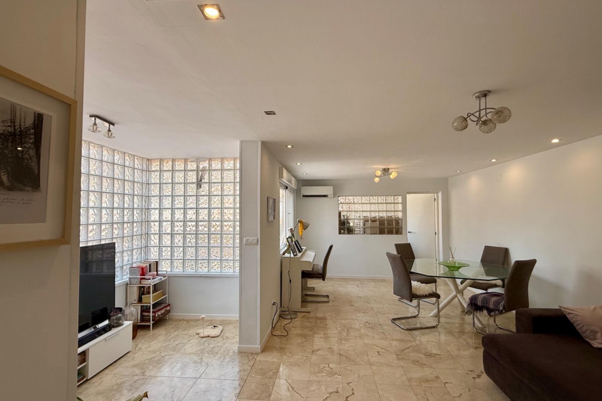 Reventa - Villa -
Torrevieja - Los Frutales