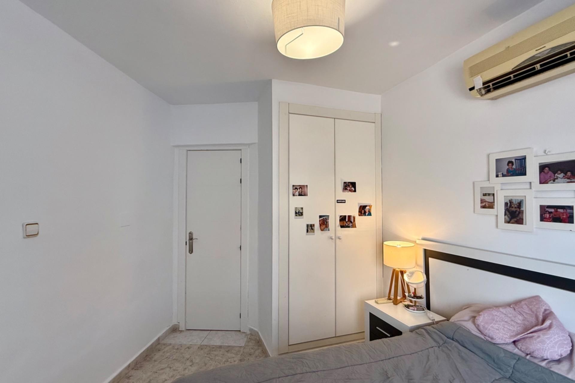 Reventa - Villa -
Torrevieja - Los Frutales