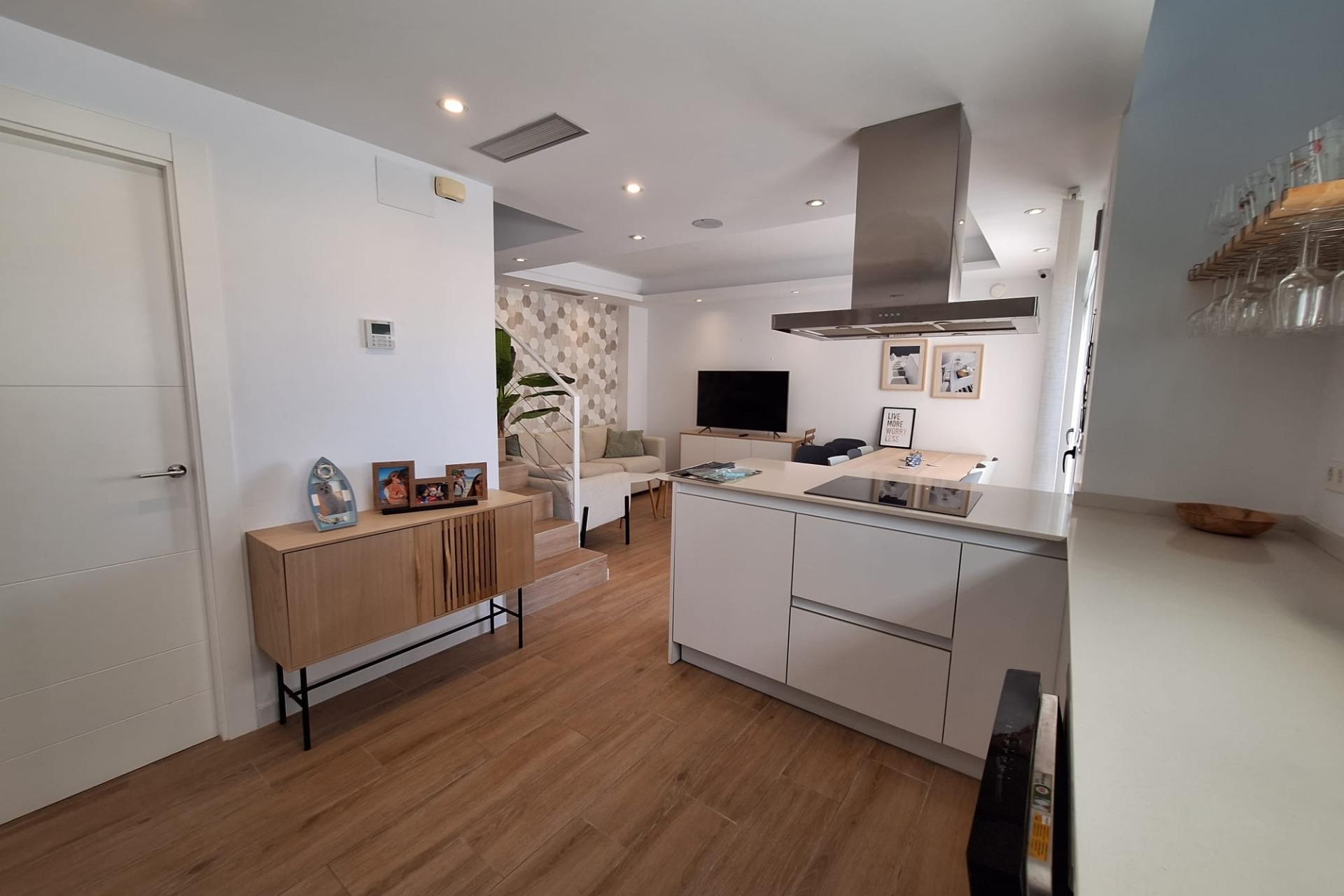 Reventa - Villa -
Torrevieja - Los Frutales