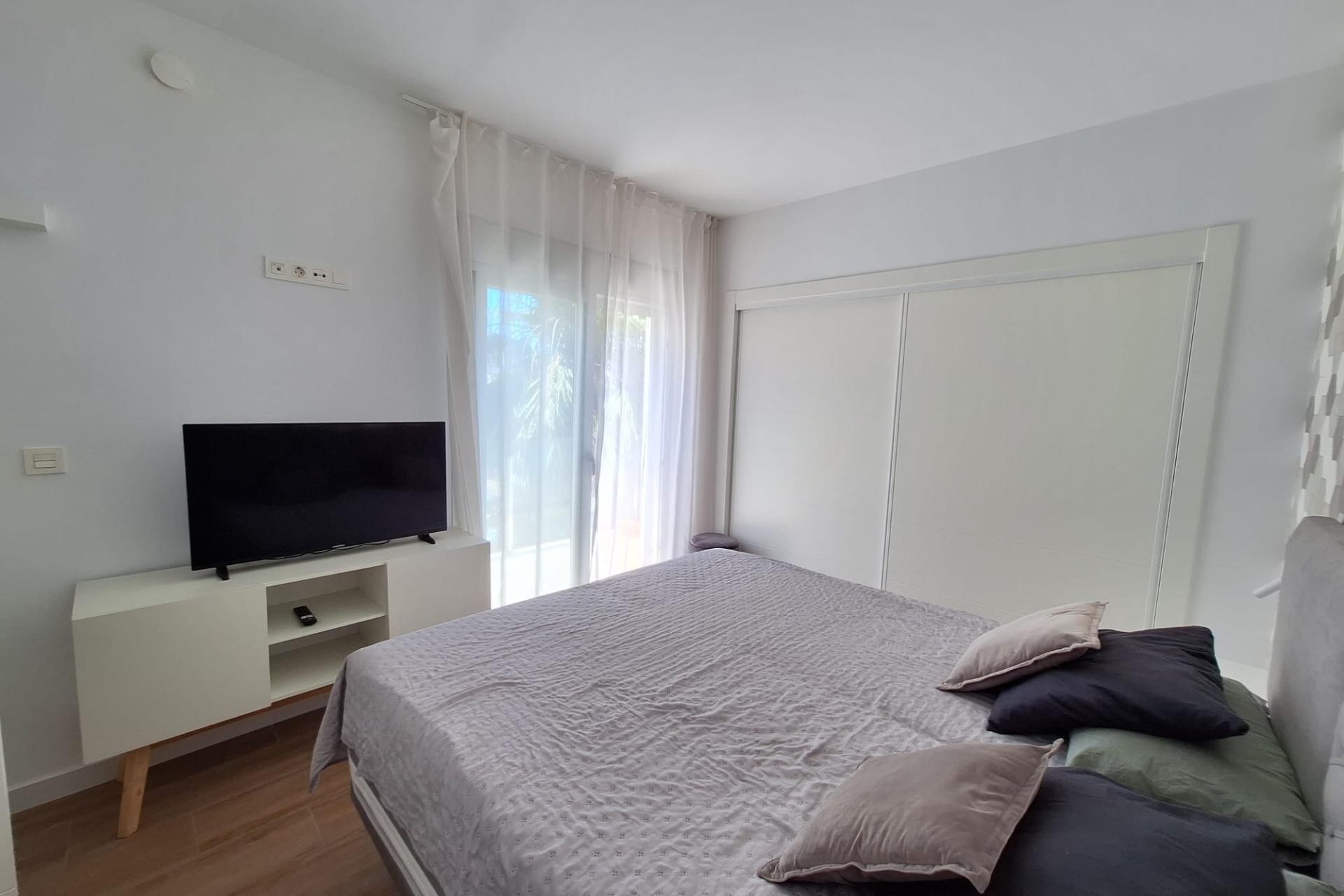 Reventa - Villa -
Torrevieja - Los Frutales