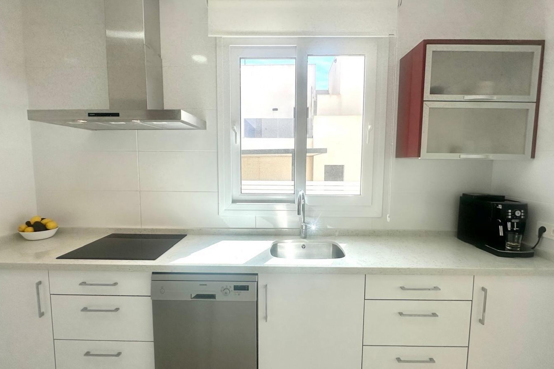 Reventa - Villa -
Torrevieja - Miramar - Torre Del Moro