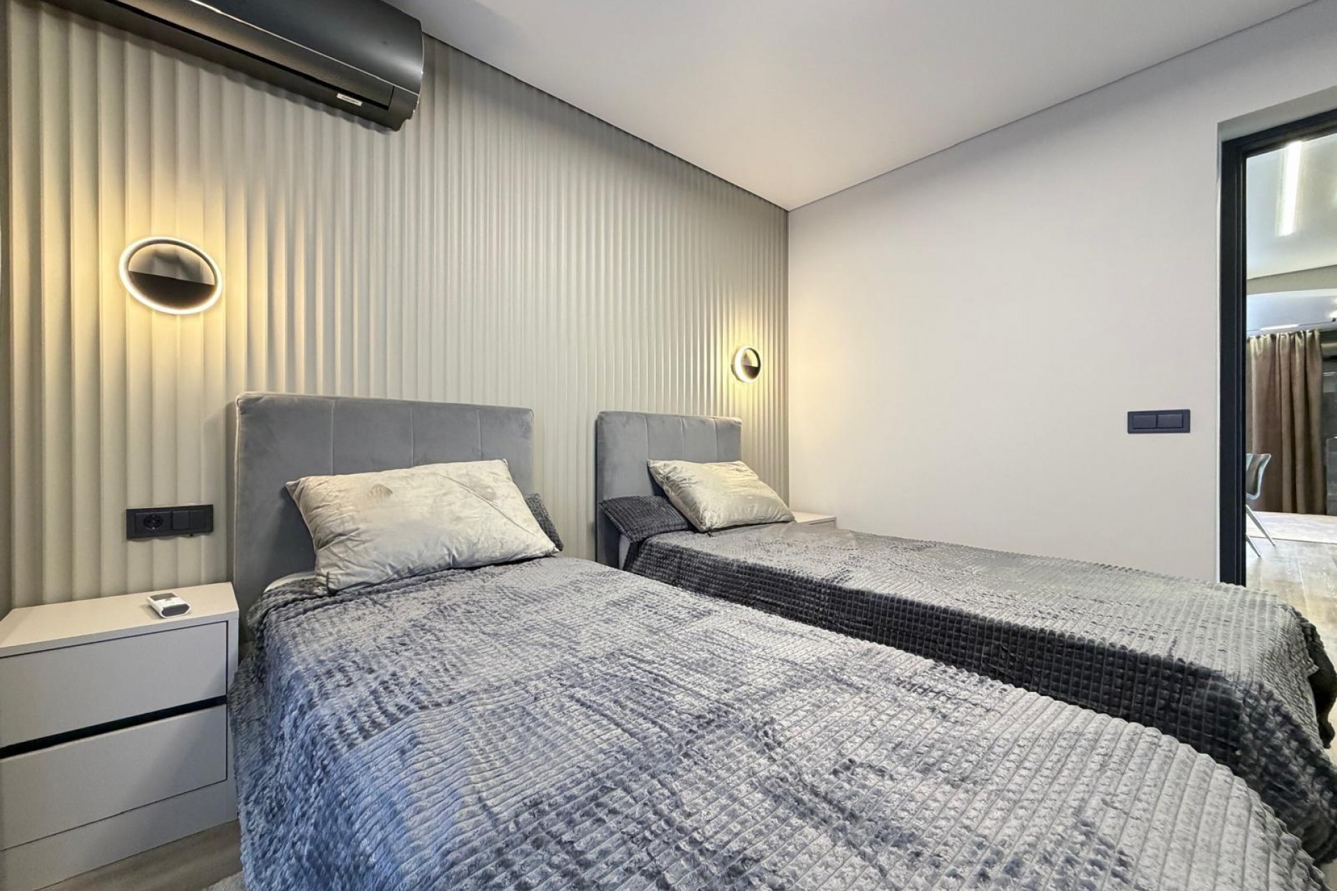 Reventa - Villa -
Torrevieja - Punta Prima