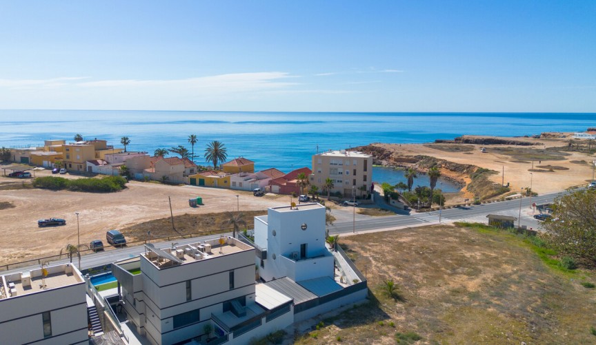 Reventa - Villa -
Torrevieja - Rosaleda