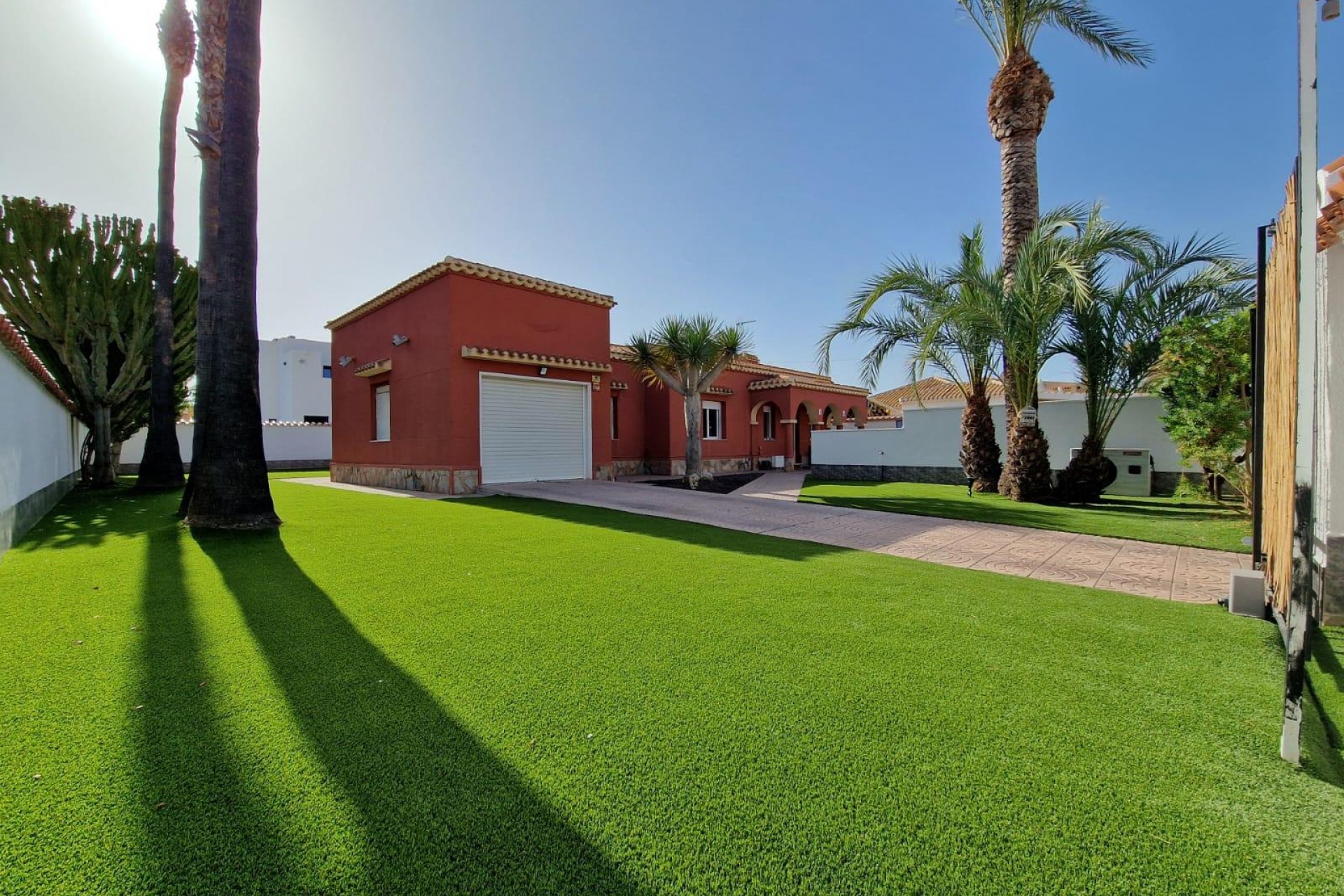 Reventa - Villa -
Torrevieja - Torreta Florida