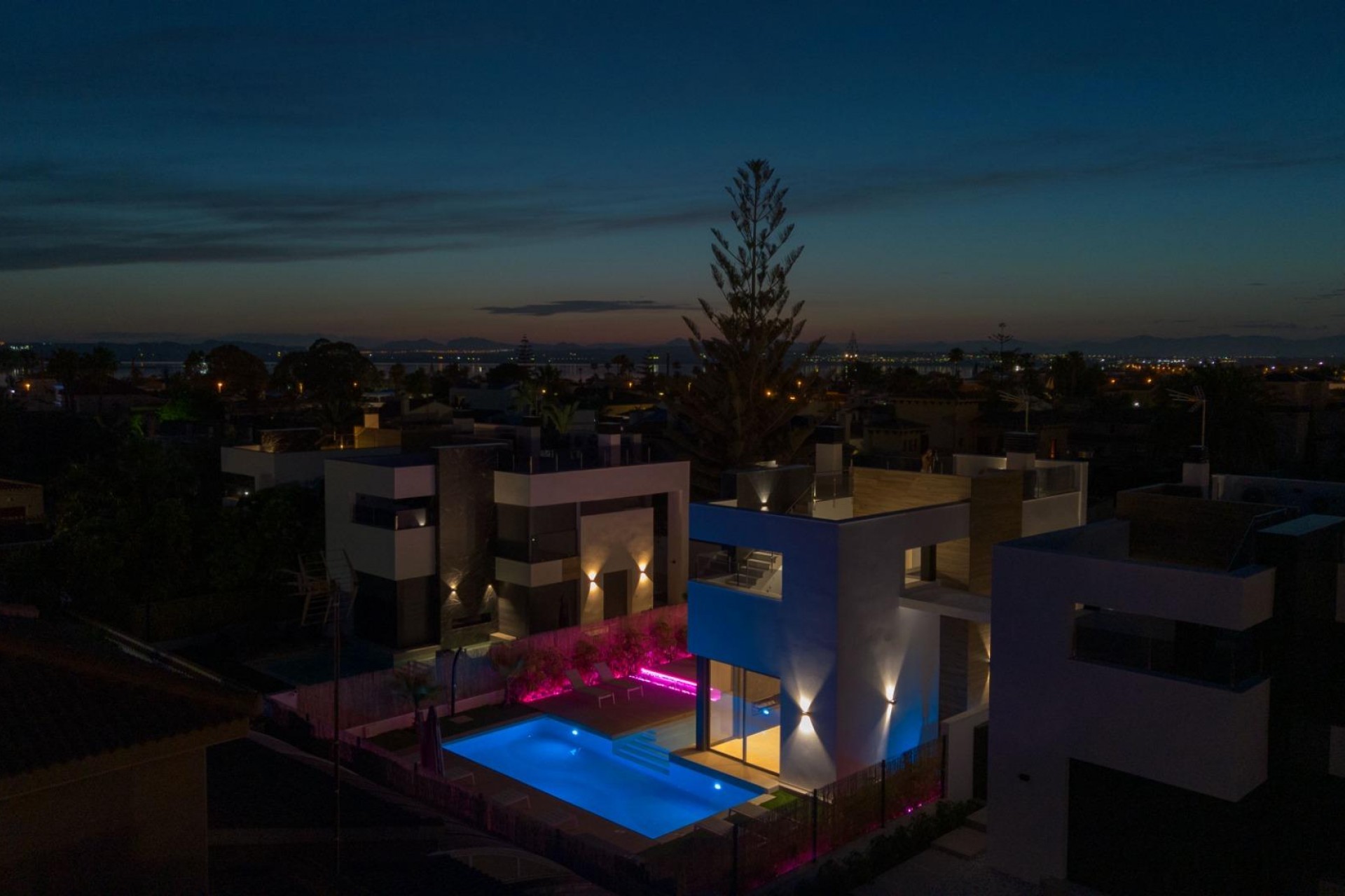 Reventa - Villa -
Torrevieja - Torreta Florida