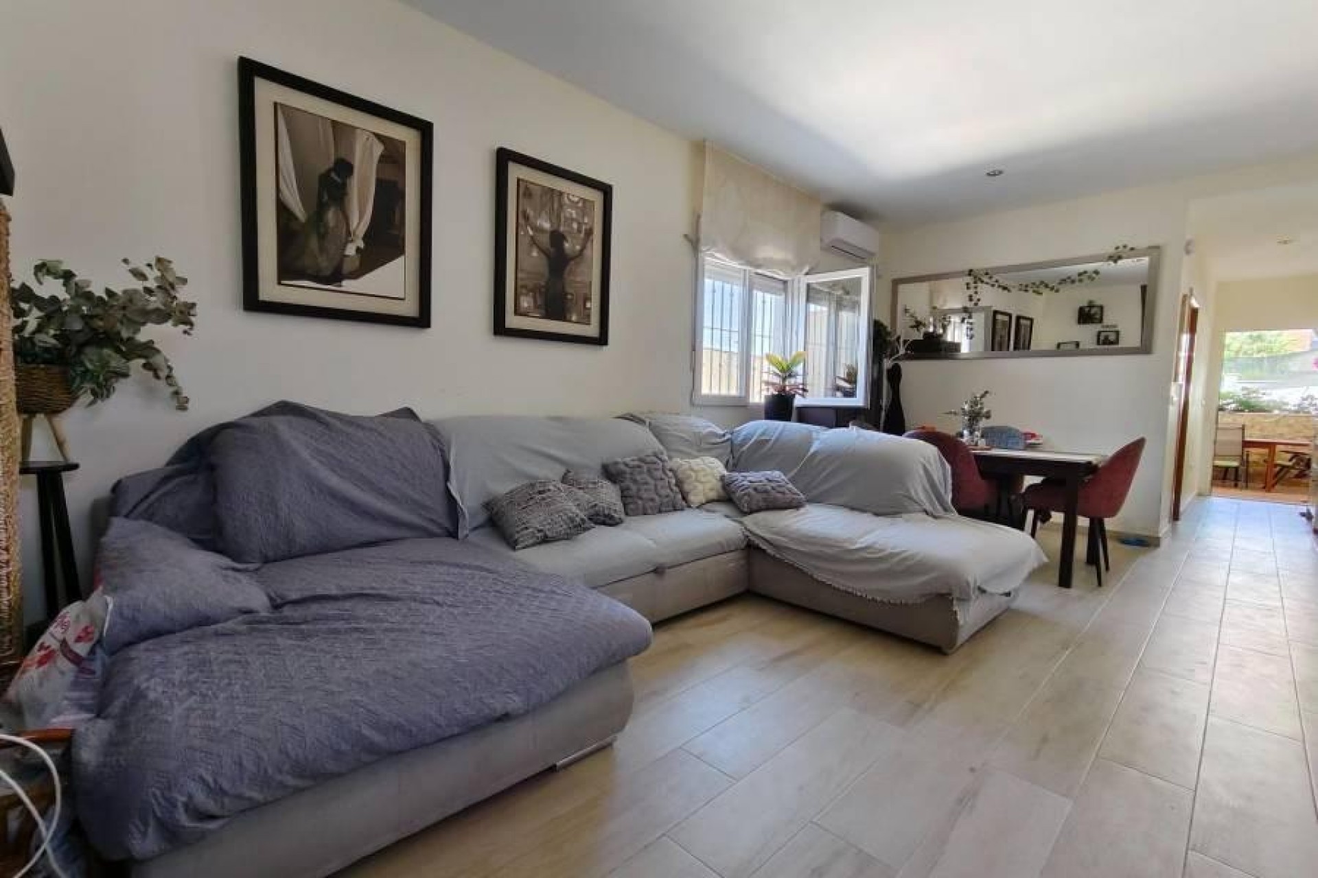Reventa - Villa -
Torrevieja - Torreta Florida