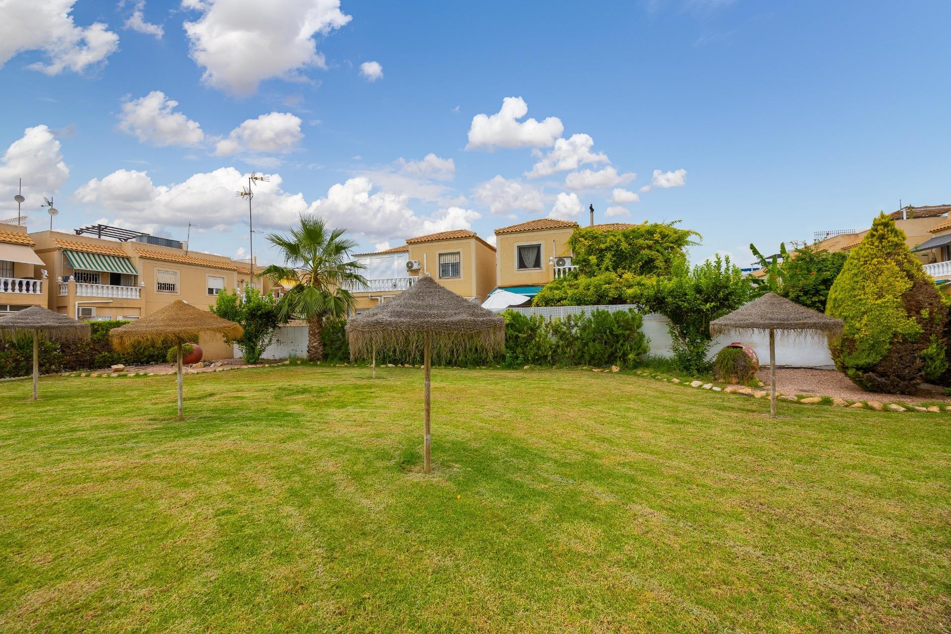 Reventa - Villa -
Torrevieja - Torretas