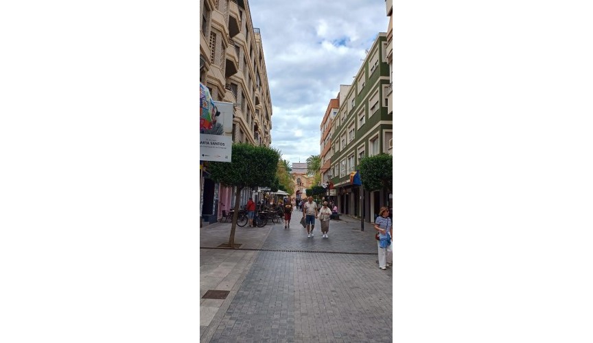 Reventa - Villa -
Torrevieja