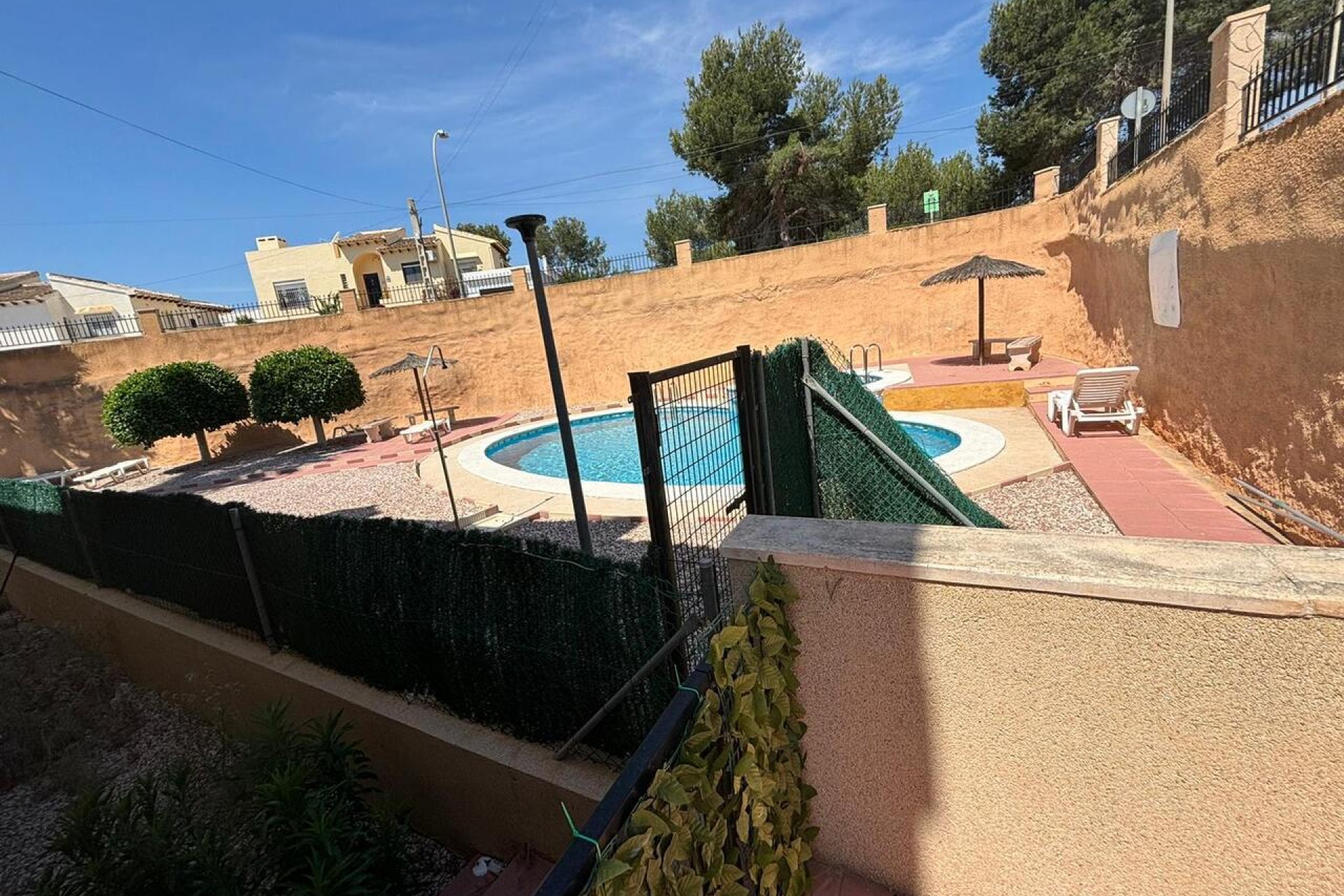 Reventa - Villa -
Villamartin - Costa Blanca