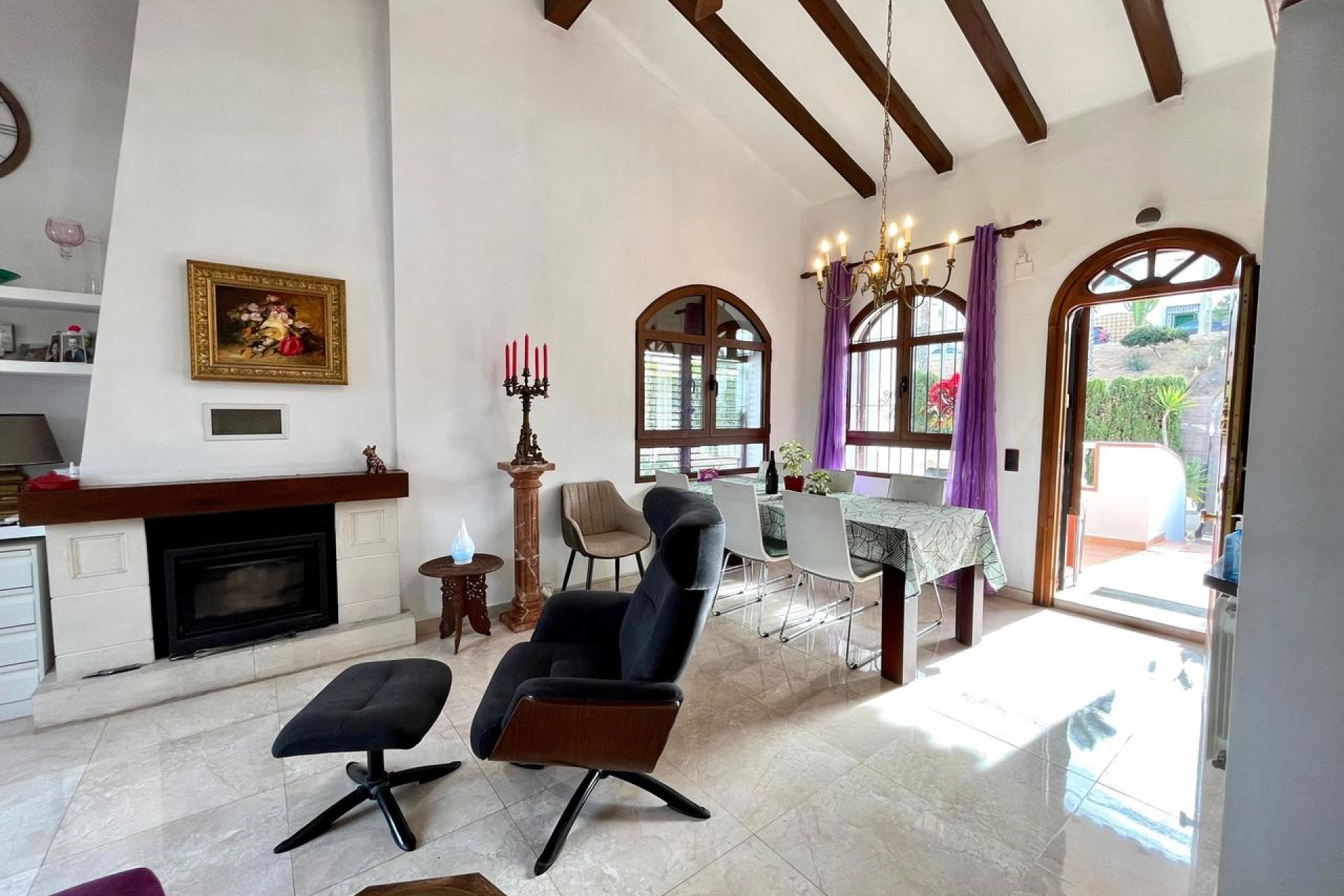 Reventa - Villa -
Villamartin - Costa Blanca