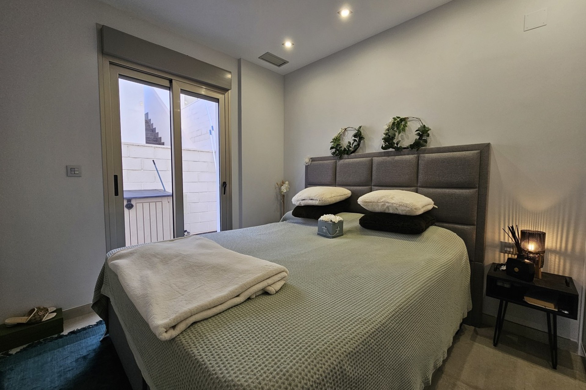 Reventa - Villa -
Villamartin - Costa Blanca