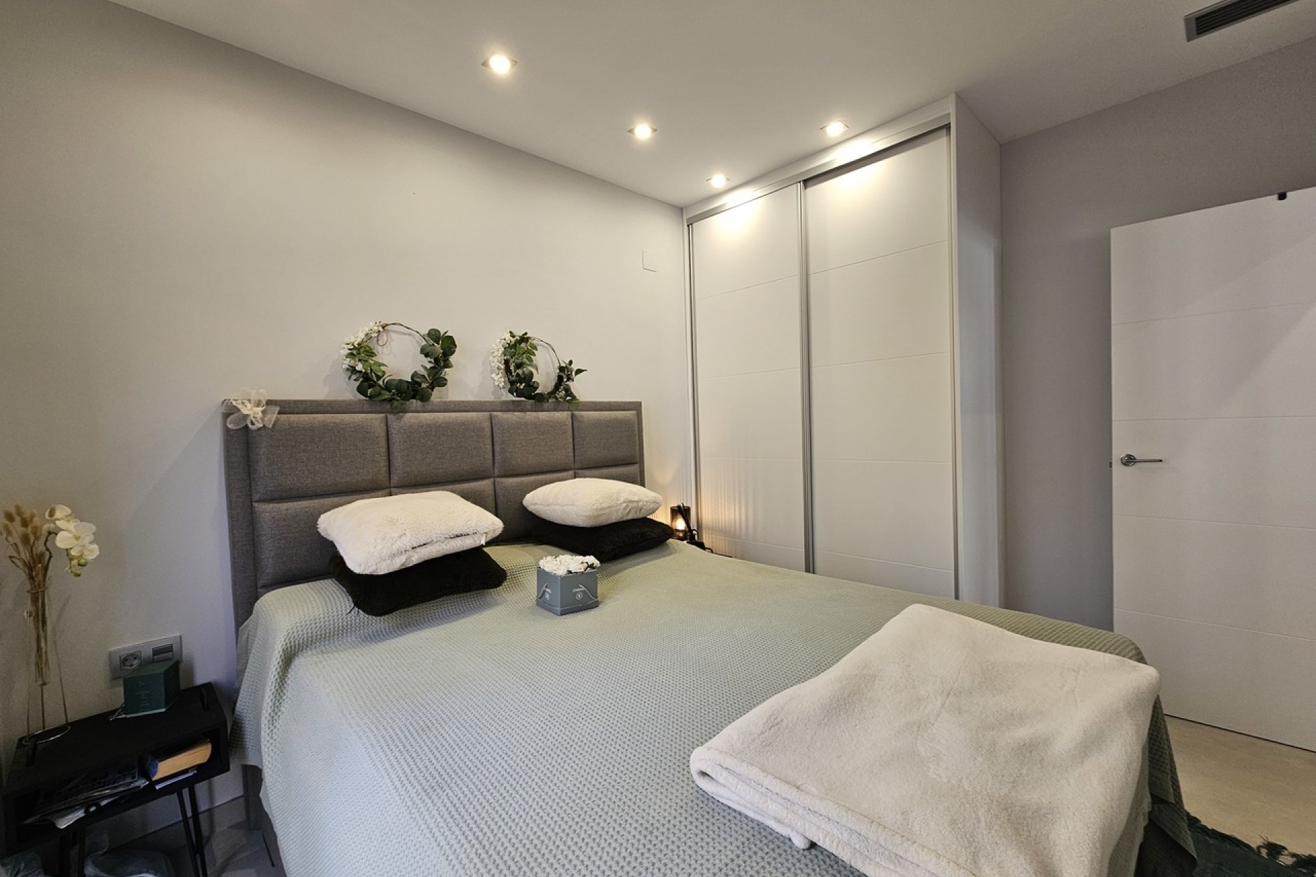 Reventa - Villa -
Villamartin - Costa Blanca