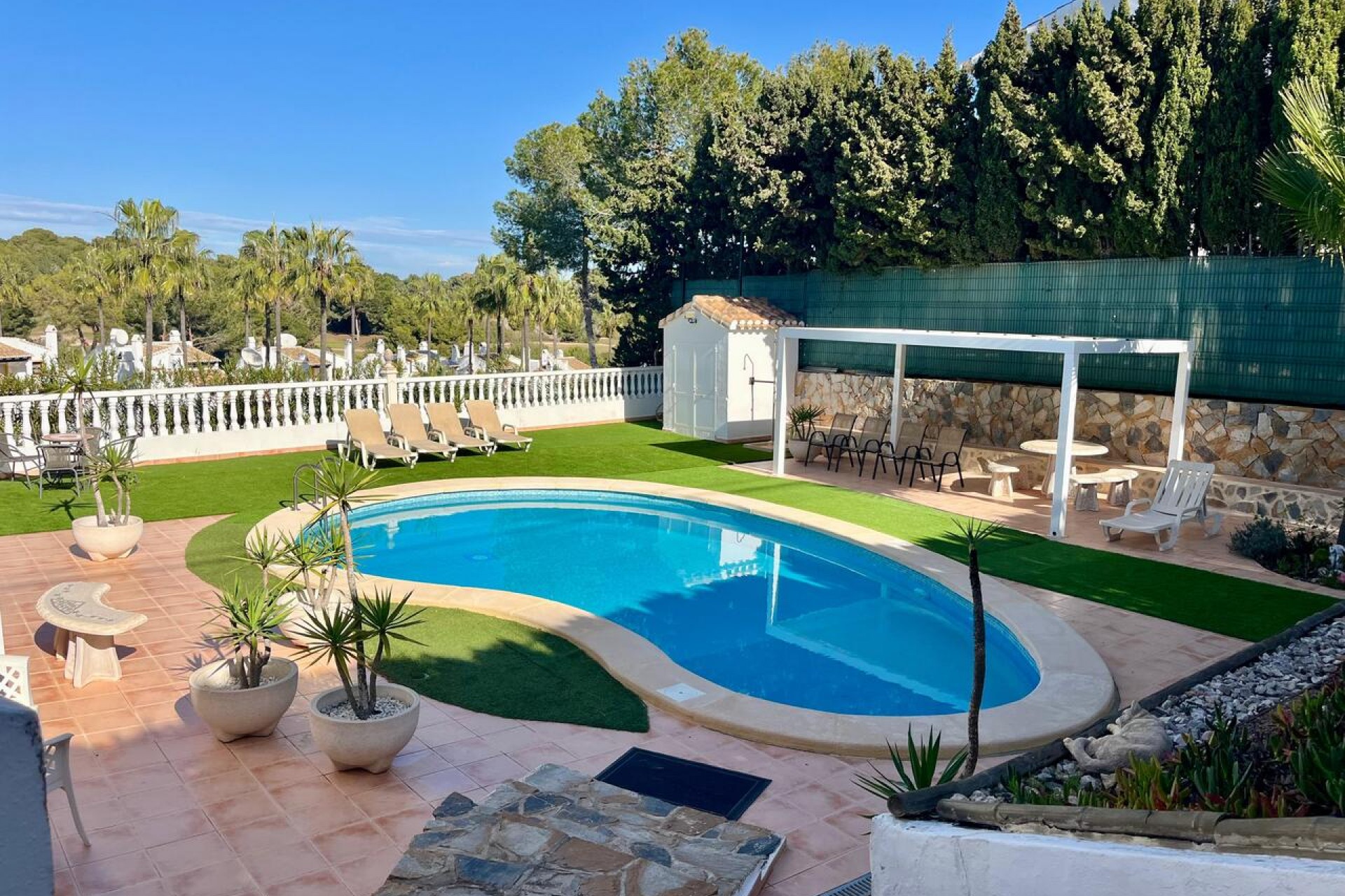 Reventa - Villa -
Villamartin - Costa Blanca