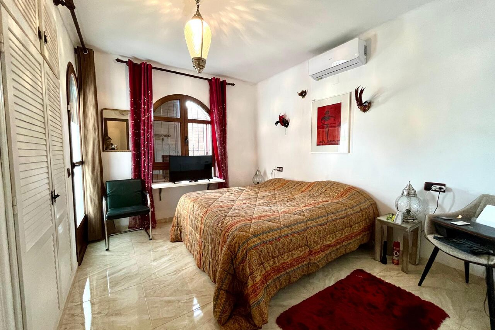 Reventa - Villa -
Villamartin - Costa Blanca