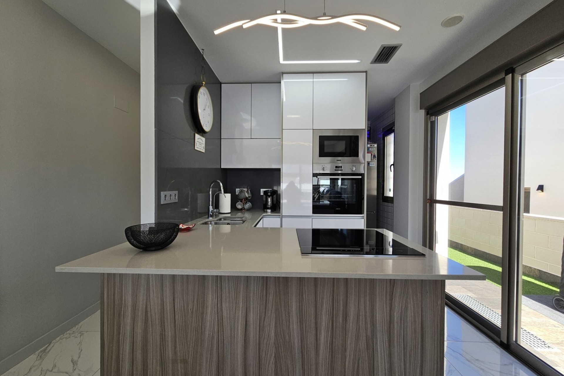 Reventa - Villa -
Villamartin - Costa Blanca