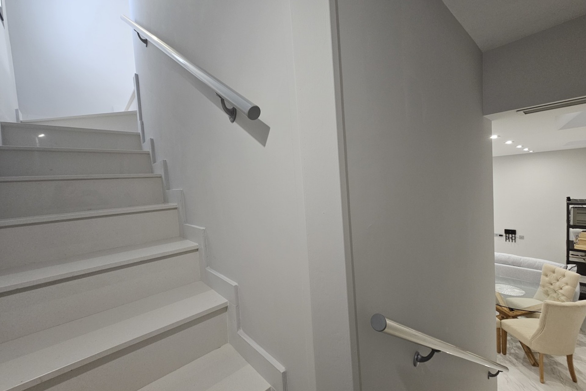 Reventa - Villa -
Villamartin - Costa Blanca