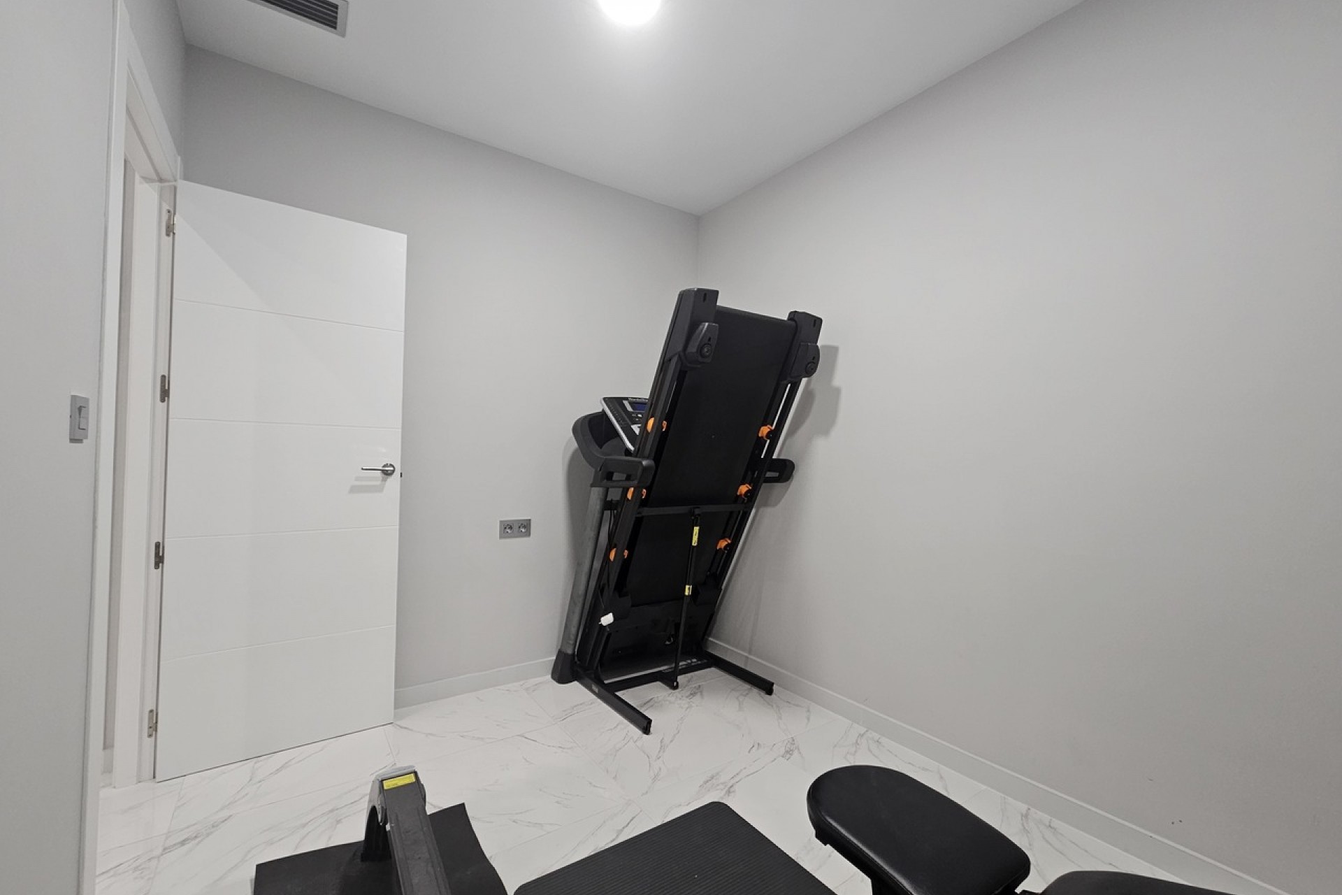 Reventa - Villa -
Villamartin - Costa Blanca