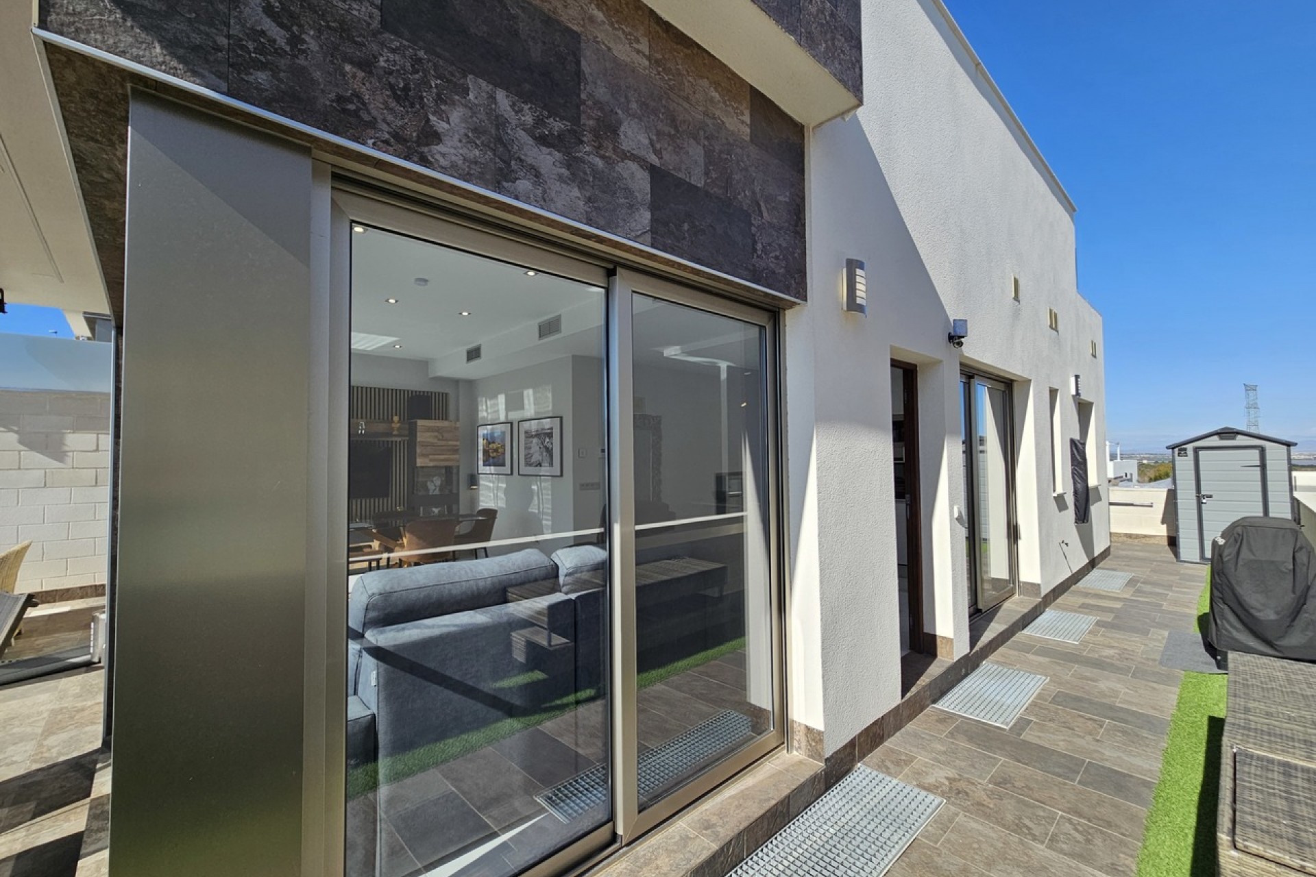 Reventa - Villa -
Villamartin - Costa Blanca