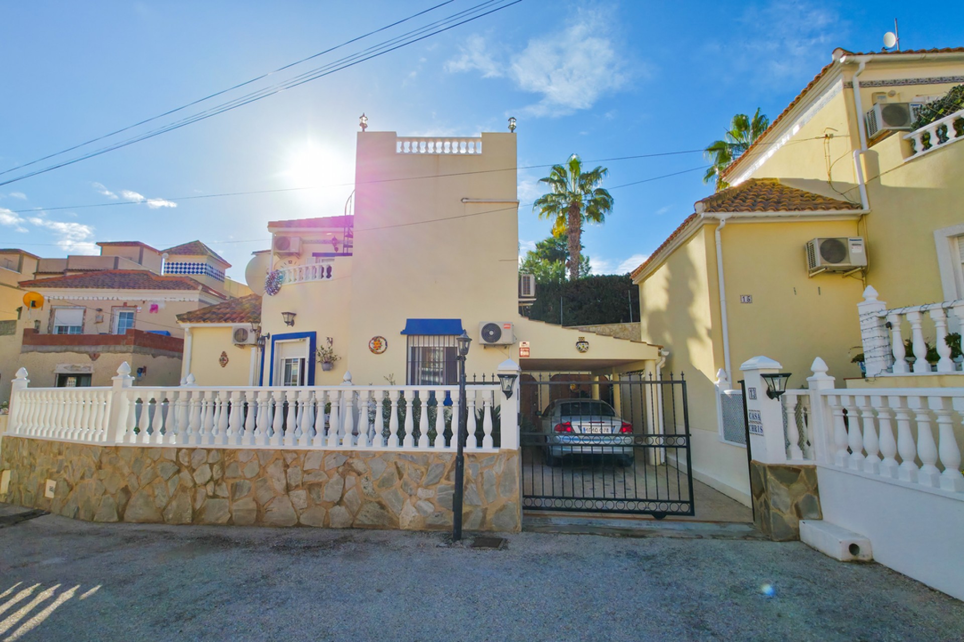 Reventa - Villa -
Villamartin - Costa Blanca