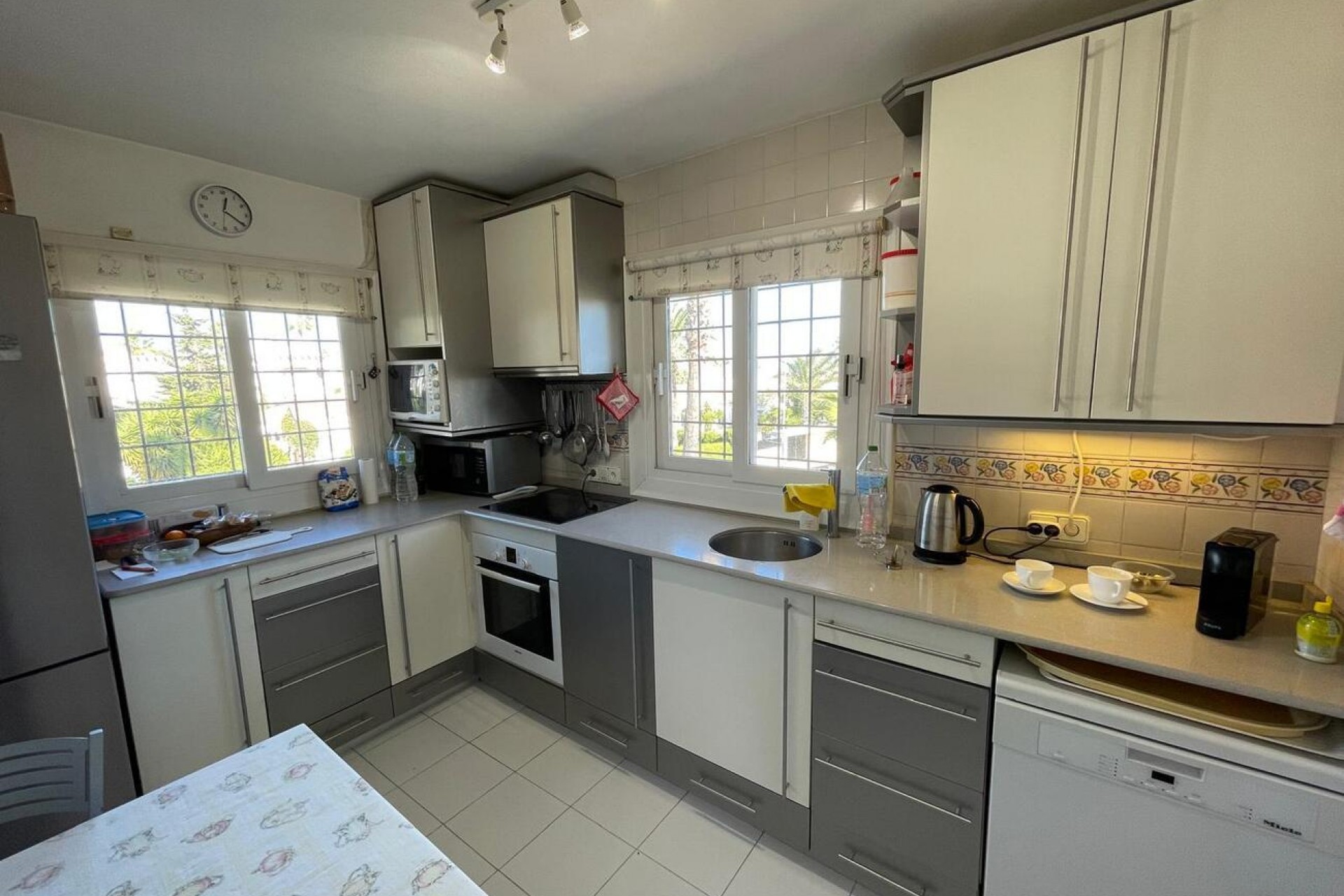 Reventa - Villa -
Villamartin - Costa Blanca