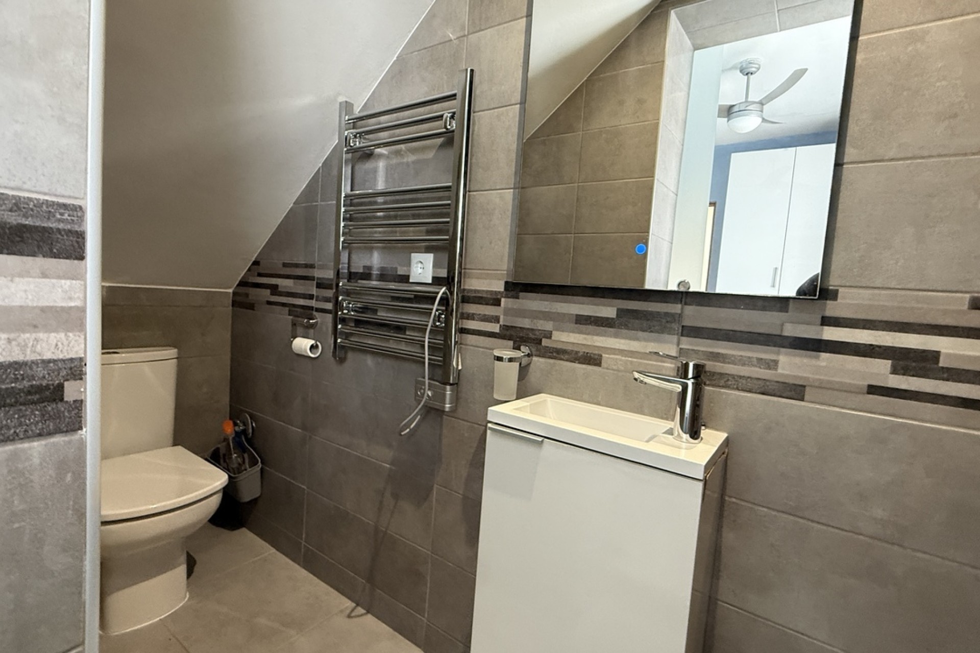 Reventa - Villa -
Villamartin - Costa Blanca