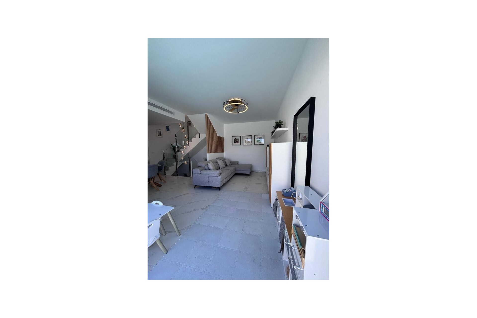 Reventa - Villa -
Villamartin - Costa Blanca