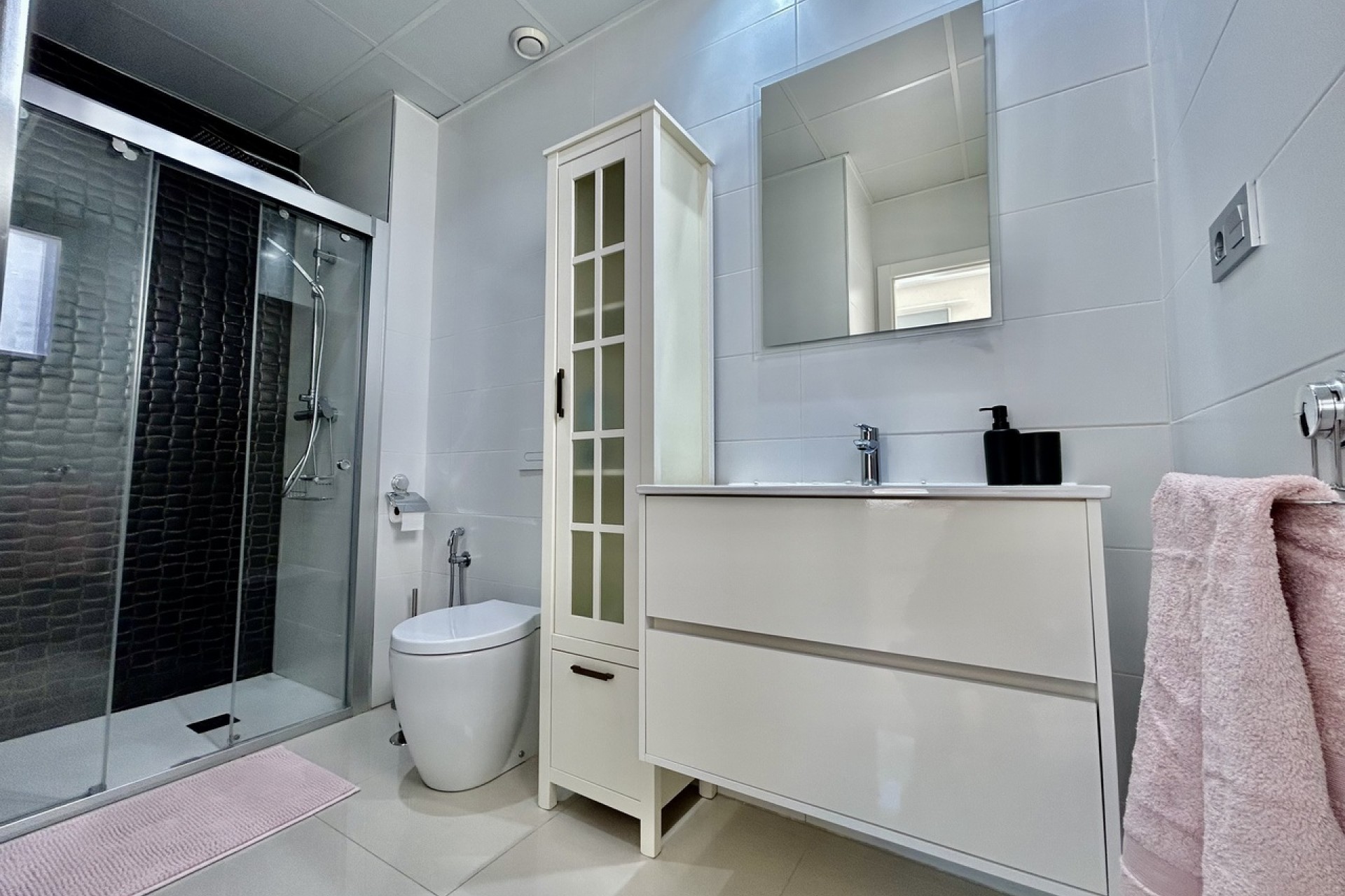 Reventa - Villa -
Villamartin - Costa Blanca