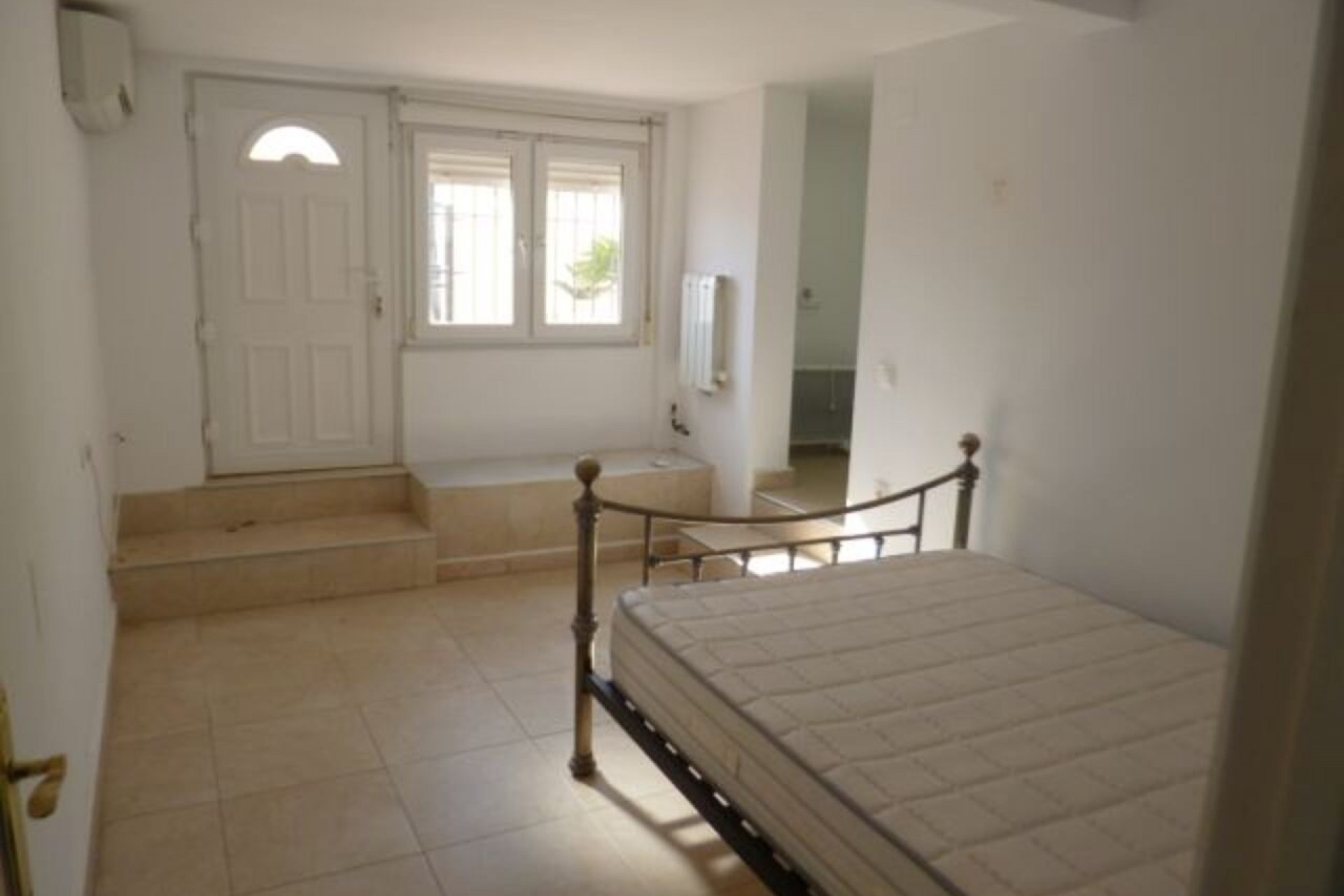 Reventa - Villa -
Villamartin - Costa Blanca