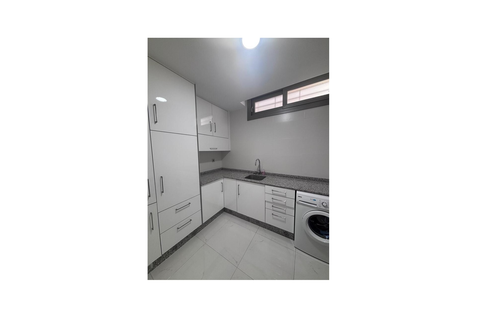 Reventa - Villa -
Villamartin - Costa Blanca