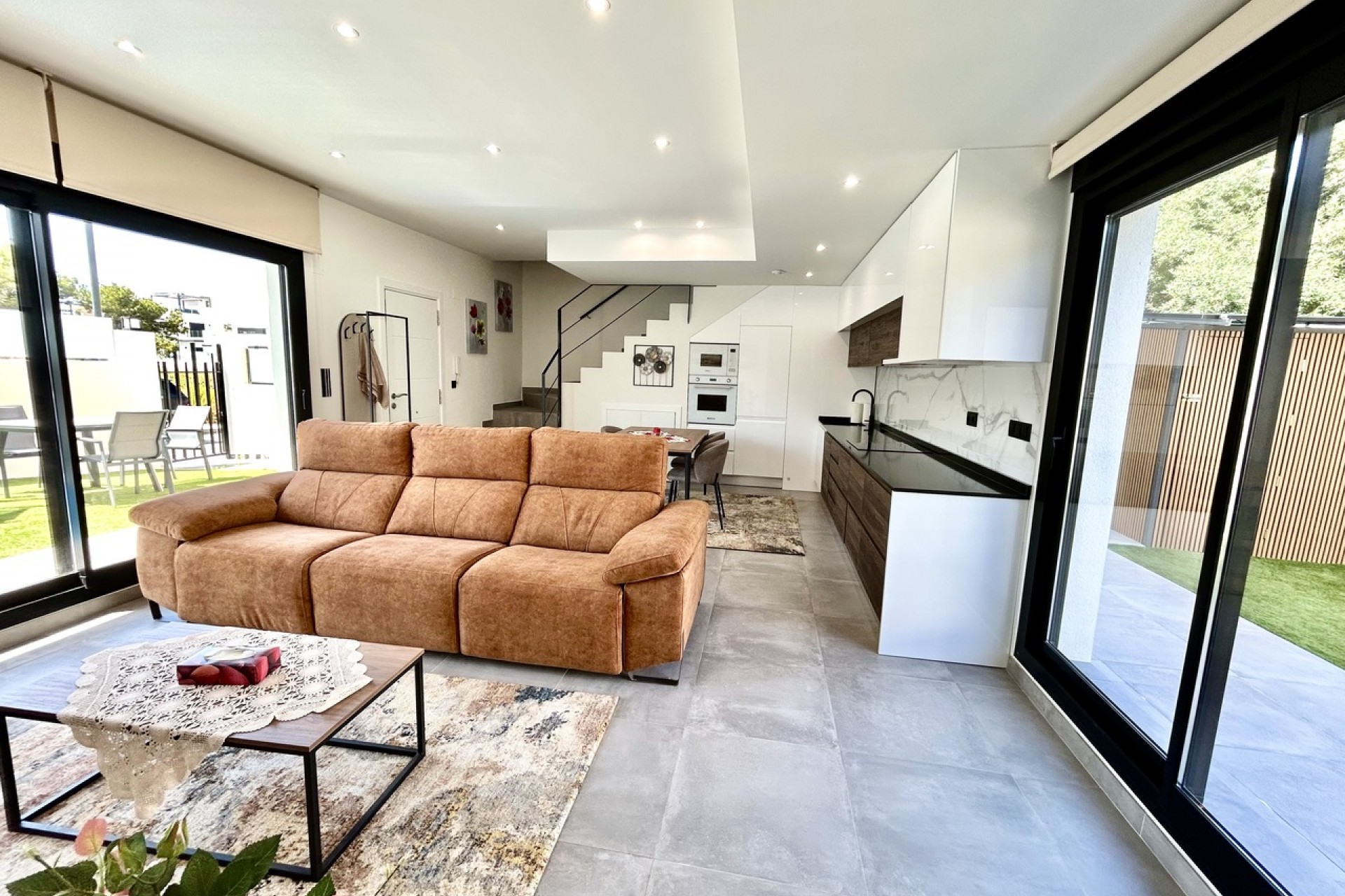 Reventa - Villa -
Villamartin - Costa Blanca