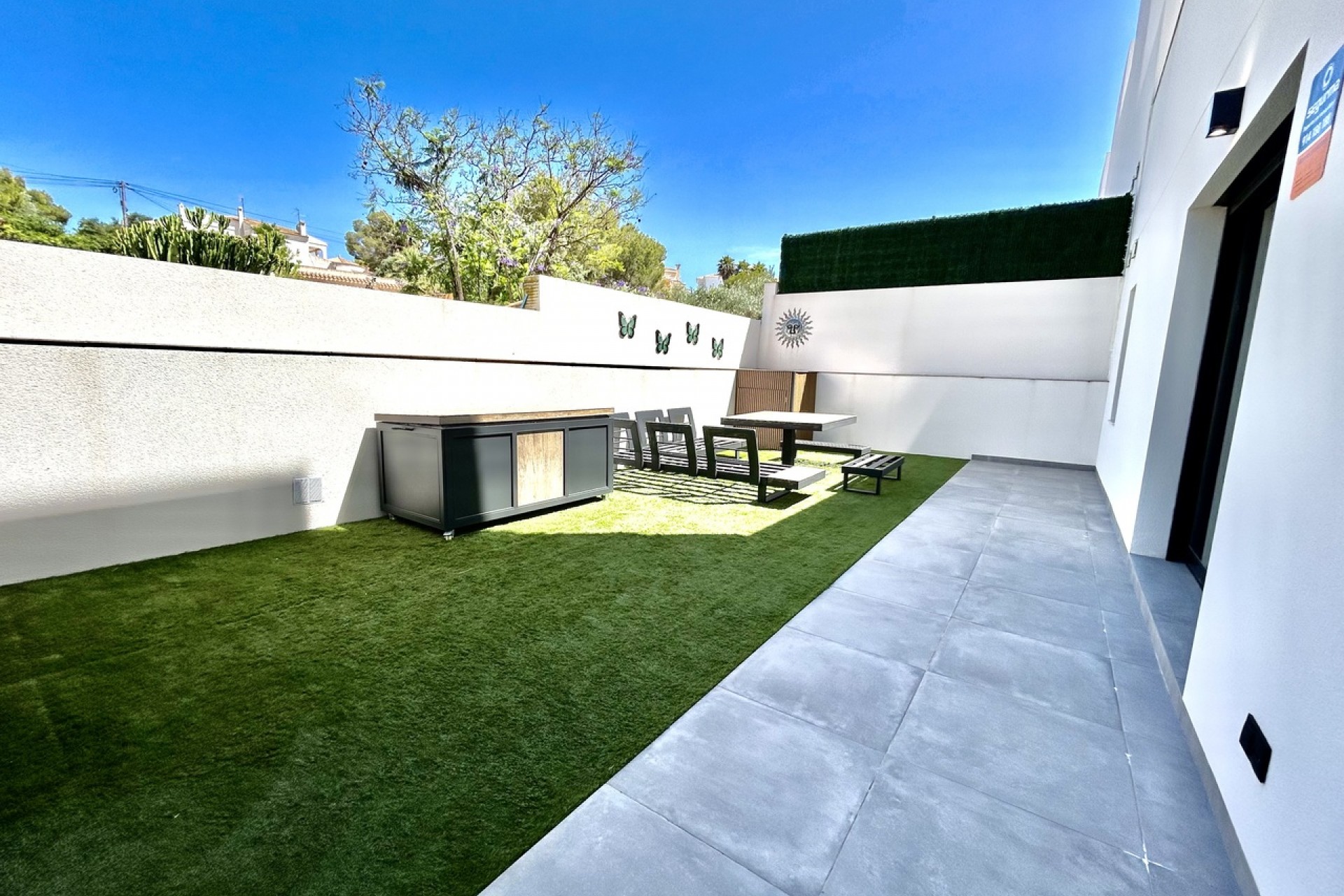 Reventa - Villa -
Villamartin - Costa Blanca