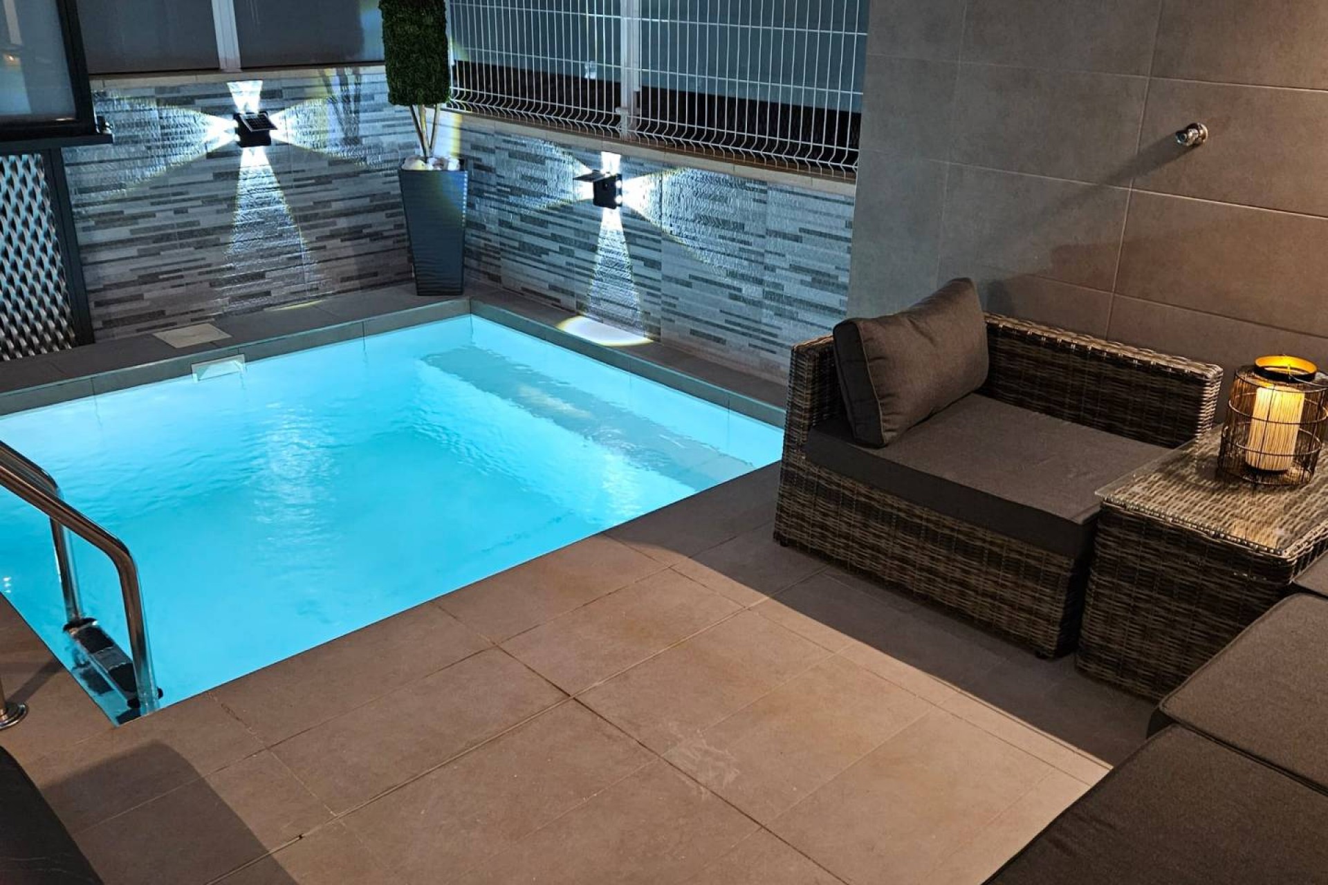 Reventa - Villa -
Villamartin - Costa Blanca