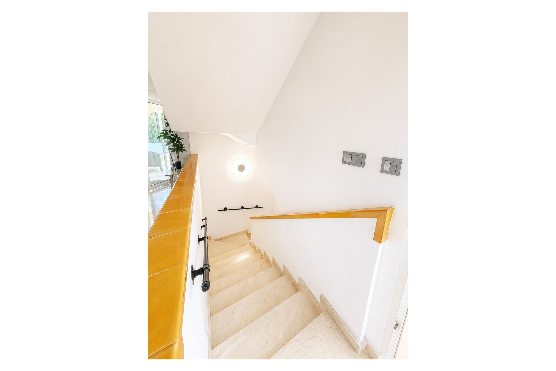 Reventa - Villa -
Villamartin - Costa Blanca