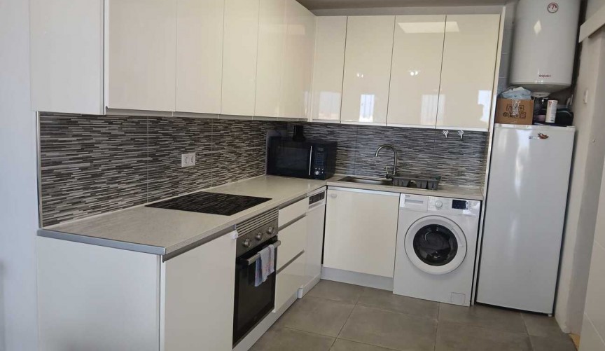 Reventa - Villa -
Villamartin - Costa Blanca