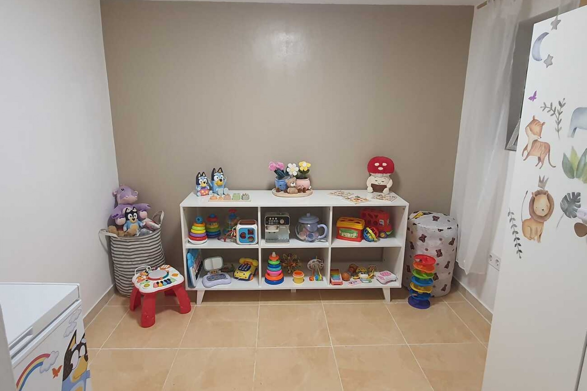 Reventa - Villa -
Villamartin - Costa Blanca