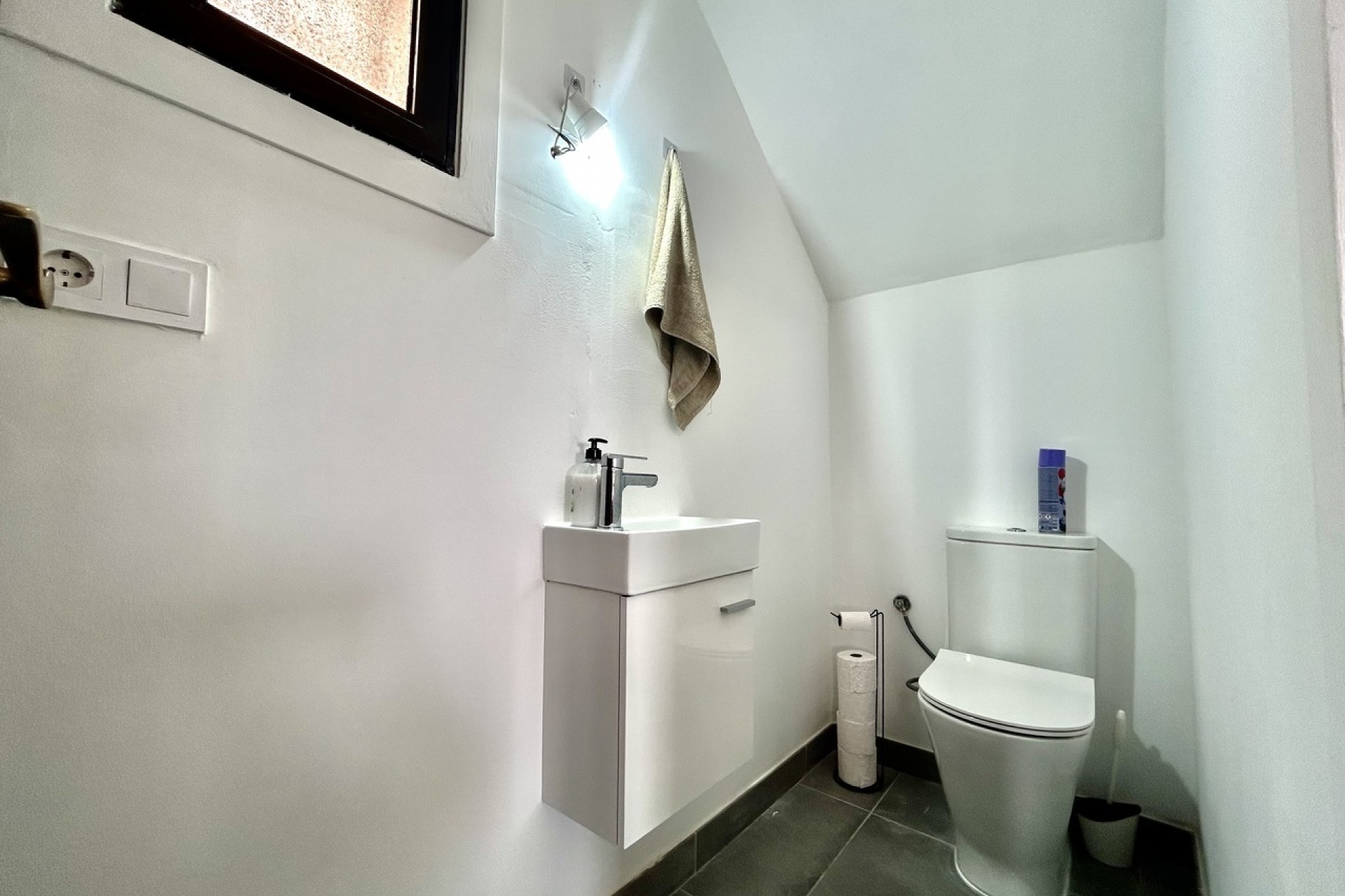 Reventa - Villa -
Villamartin - Costa Blanca