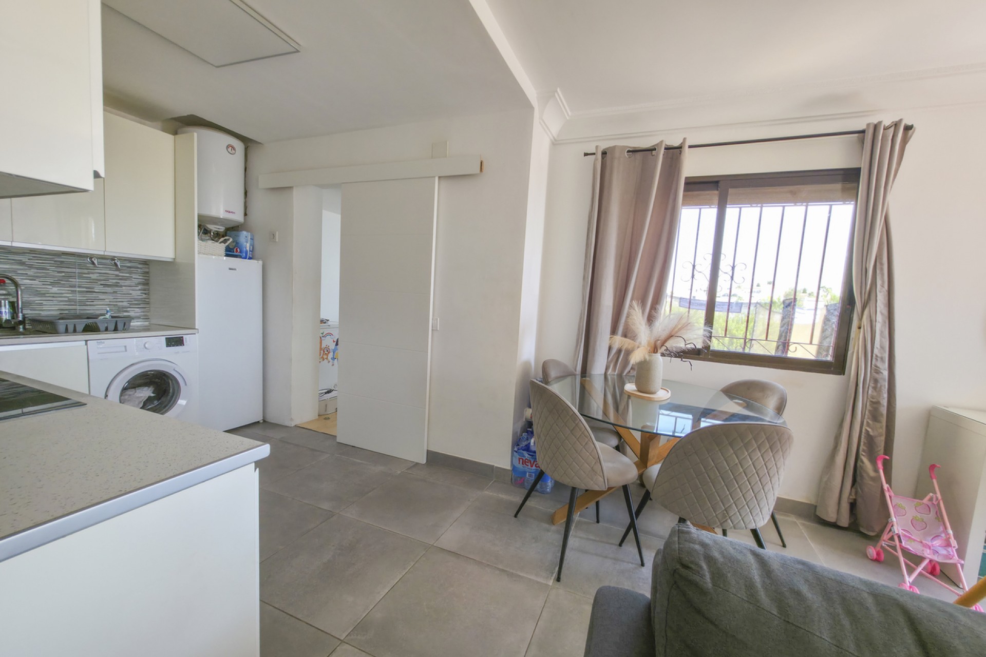 Reventa - Villa -
Villamartin - Costa Blanca