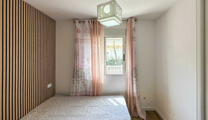 Reventa - Villa -
Villamartin - Costa Blanca