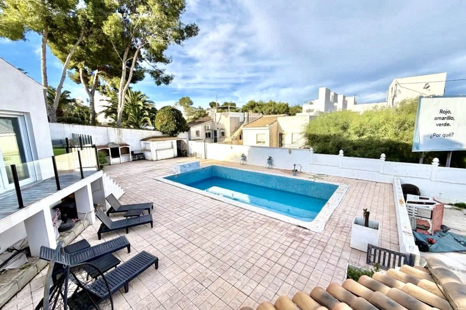 Reventa - Villa -
Villamartin - Costa Blanca