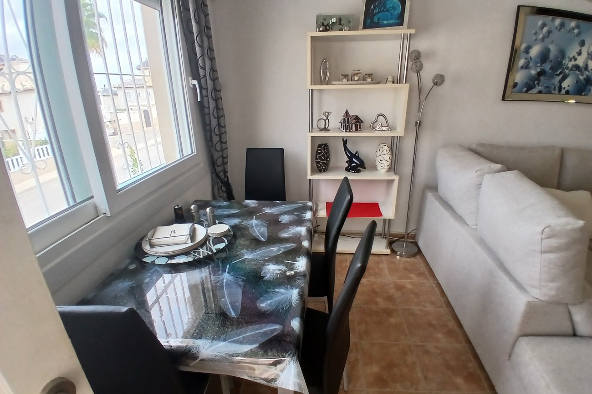 Reventa - Villa -
Villamartin - Costa Blanca