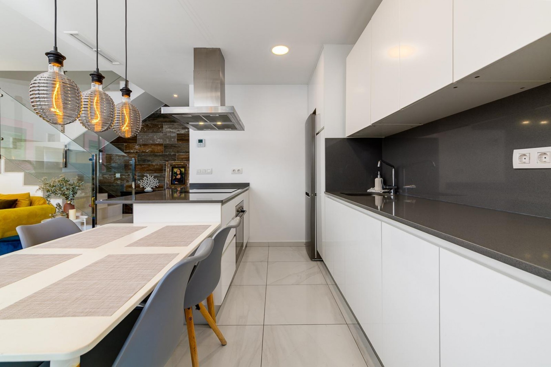 Reventa - Villa -
Villamartin - Orihuela Costa