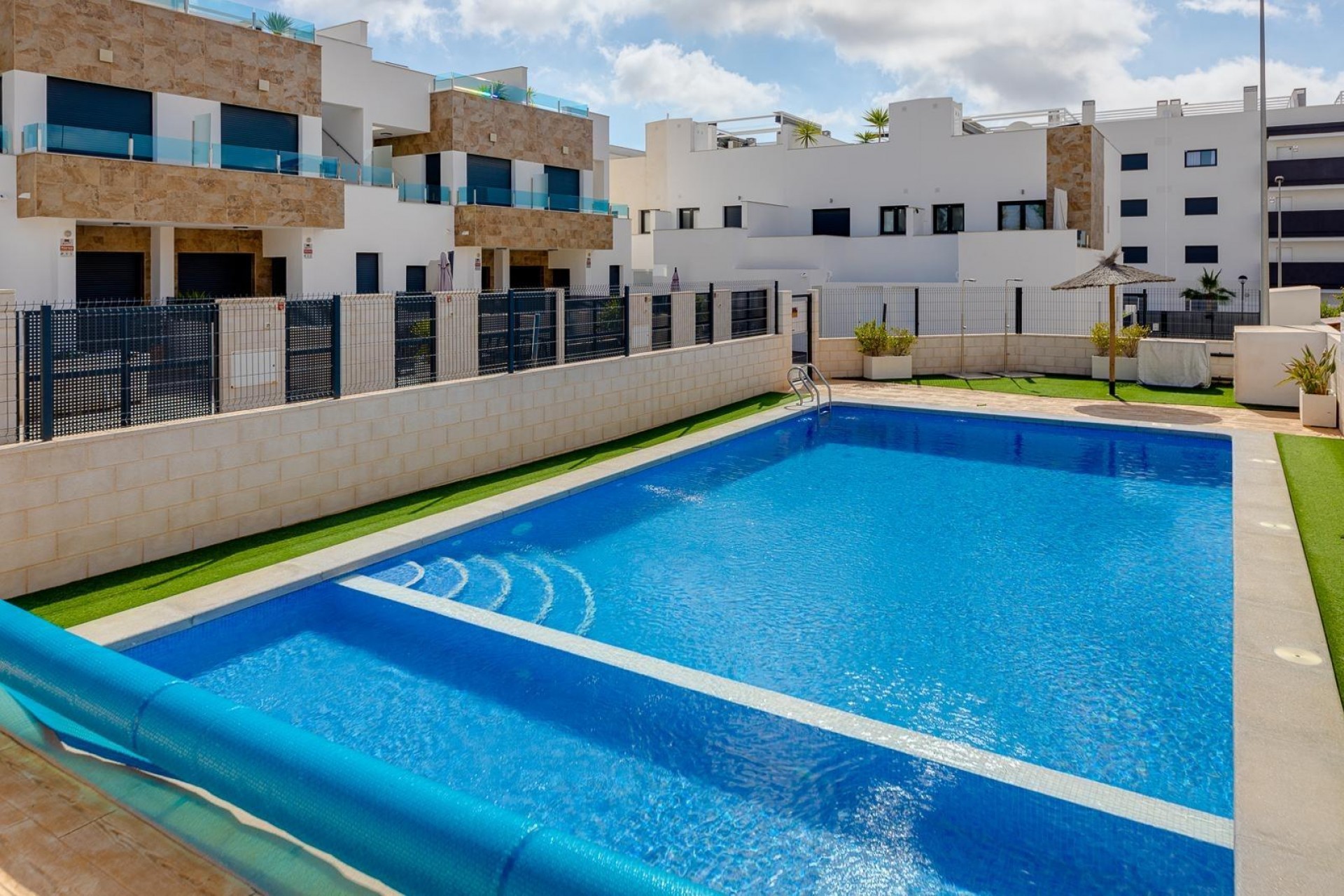 Reventa - Villa -
Villamartin - Orihuela Costa