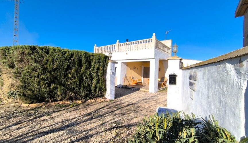 Reventa - Villa -
Villena - Inland