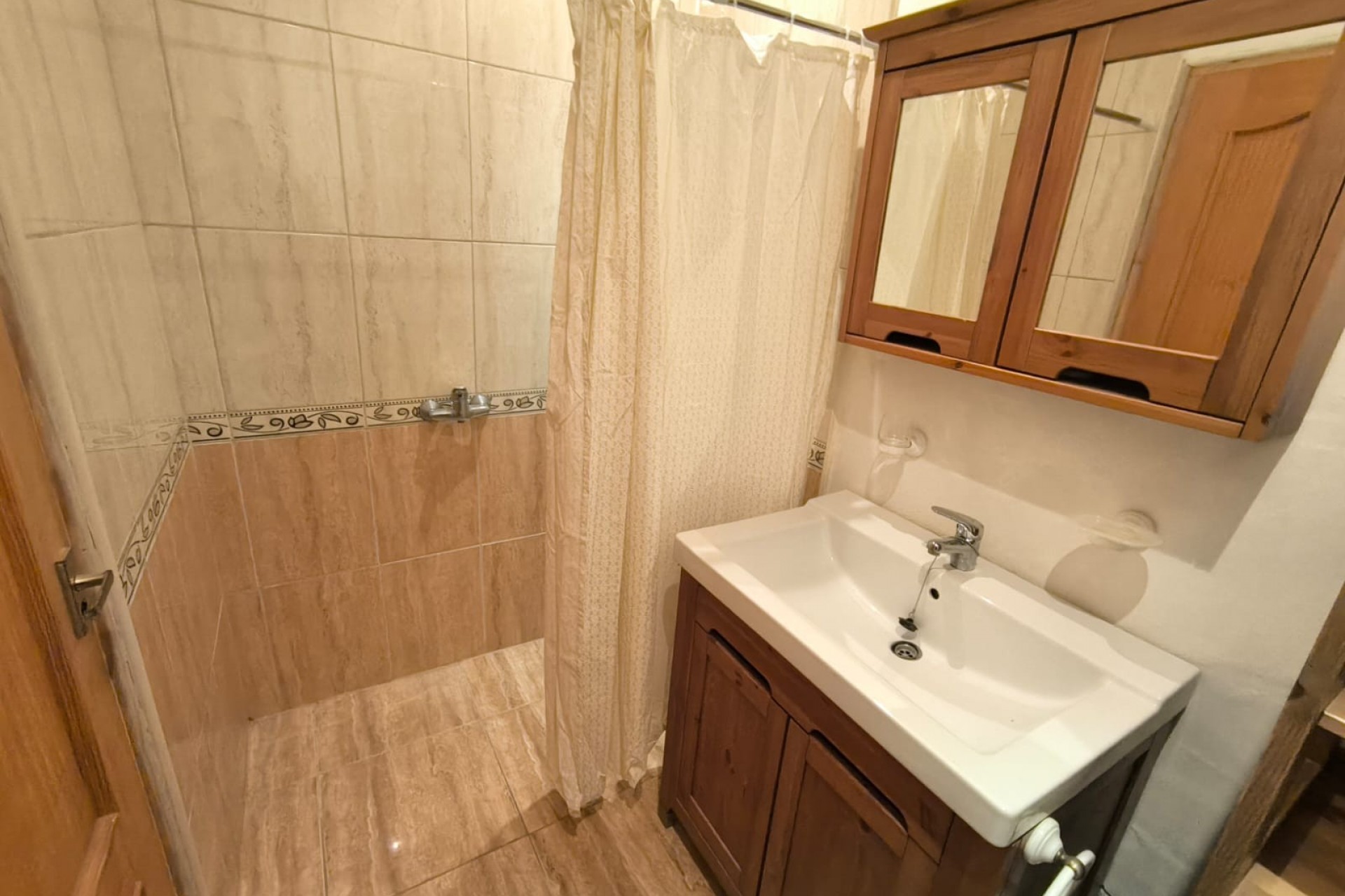 Reventa - Villa -
Villena - Inland