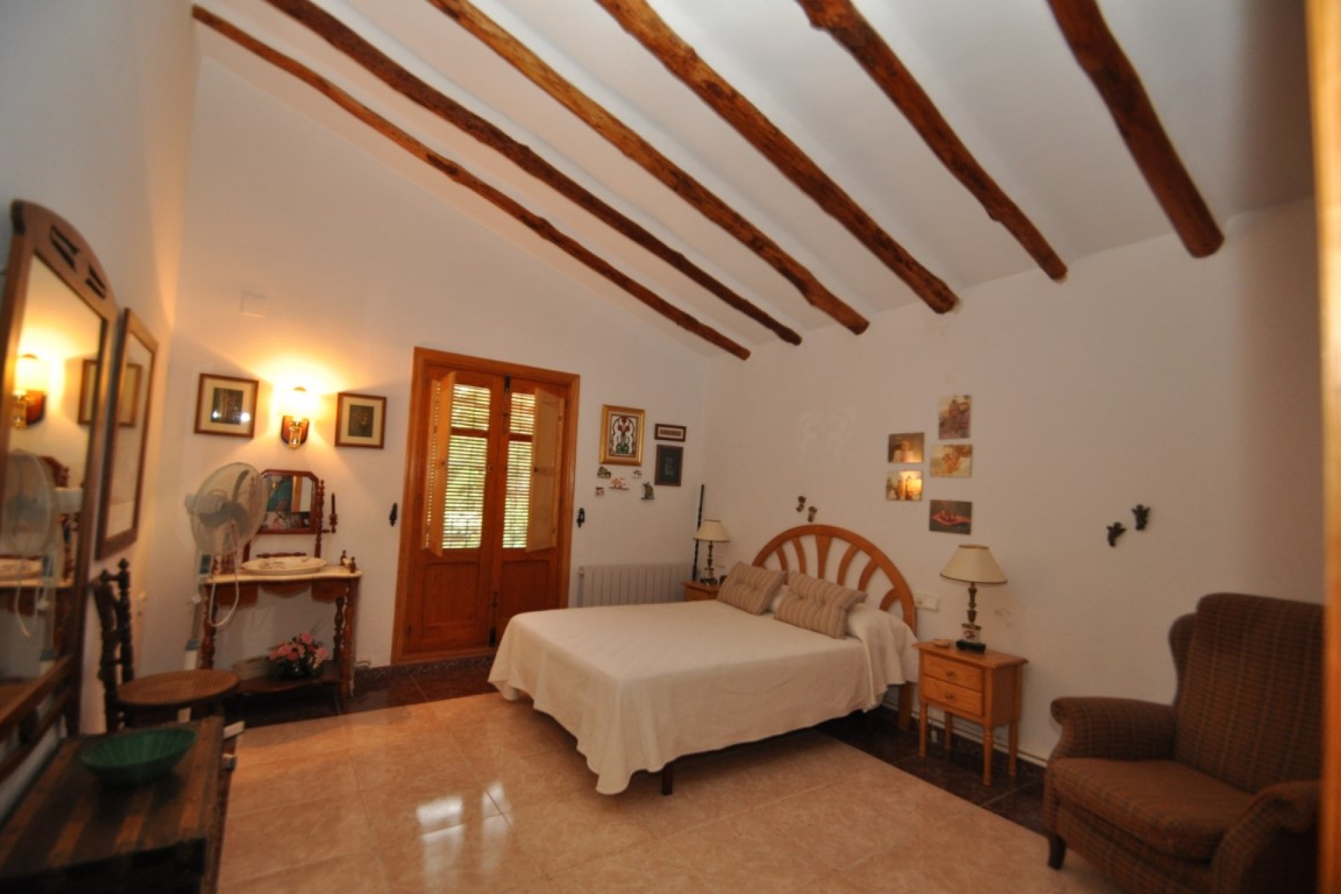 Reventa - Villa -
Villena - Inland