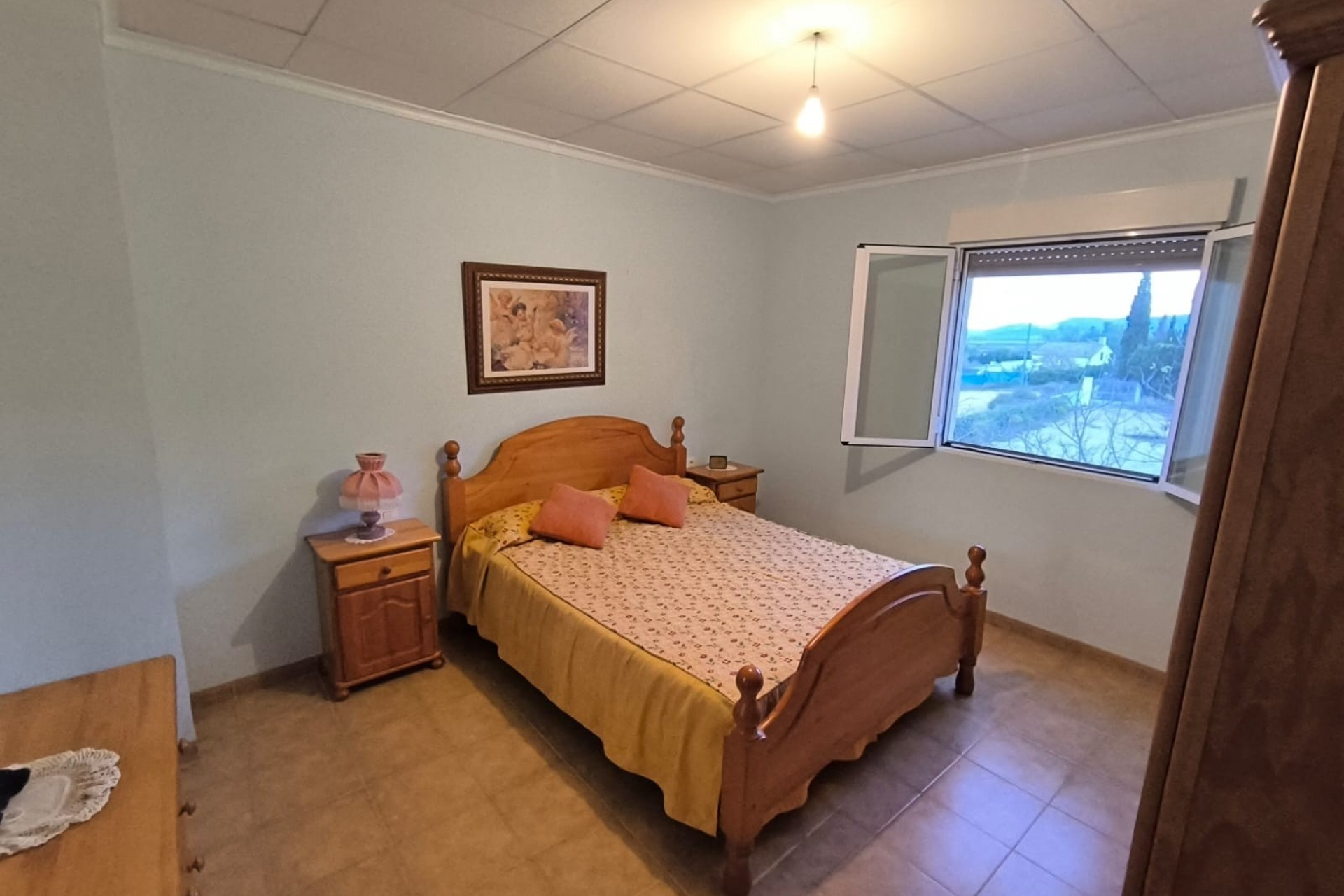 Reventa - Villa -
Yecla - Inland