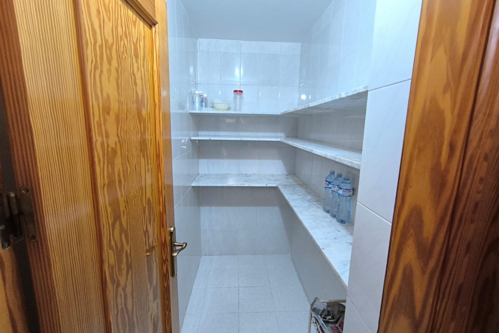 Reventa - Villa -
Yecla - Inland