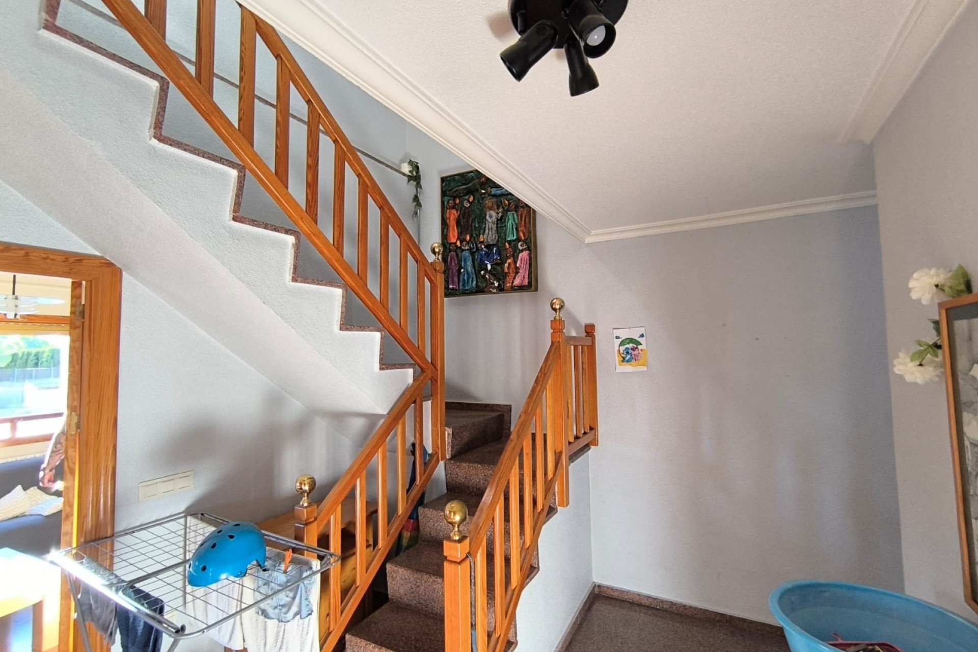 Reventa - Villa -
Yecla - Inland